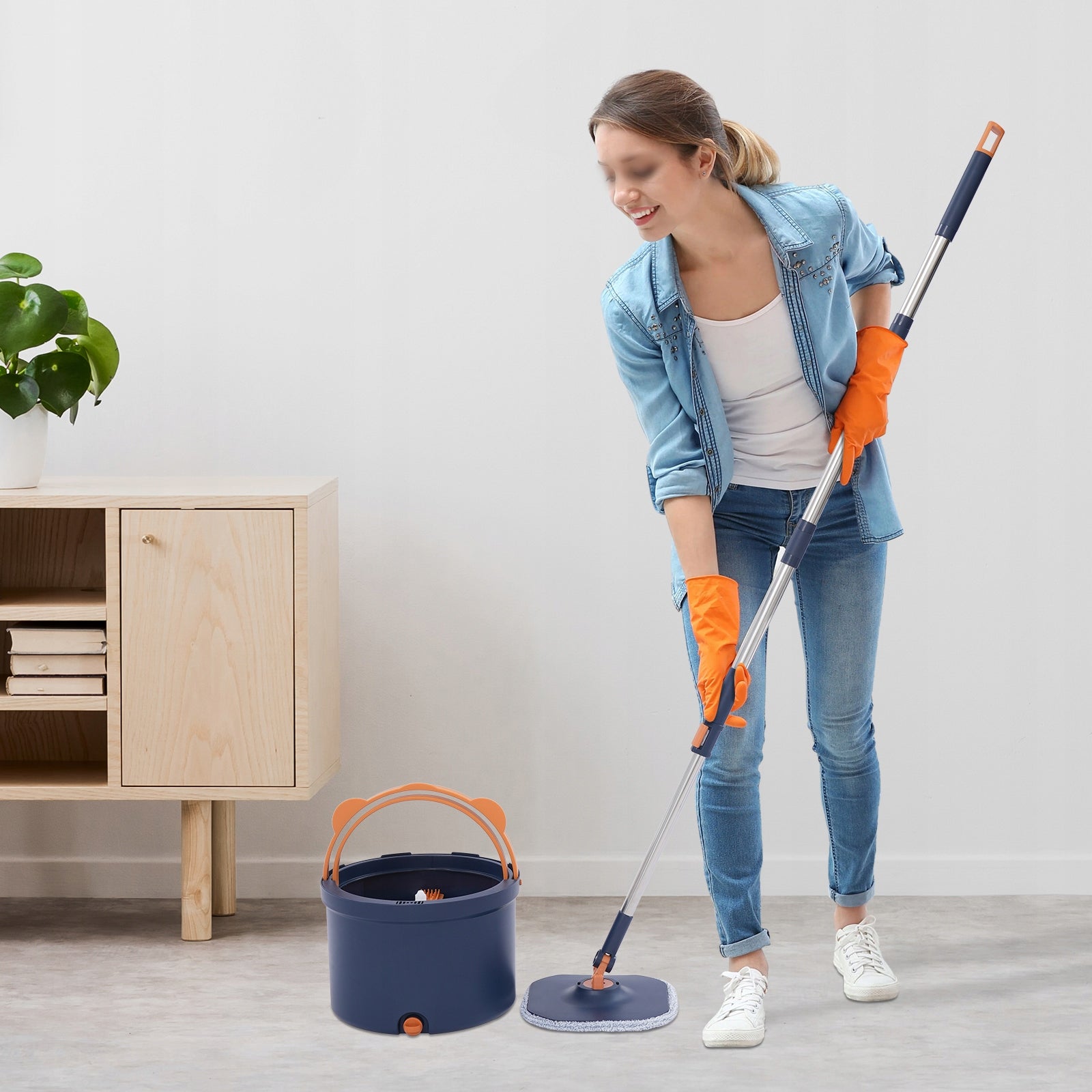 360° Spin Mop + Bucket Cleaning Kit, Dirty Water Separation,5* Mop Cleaning Manufacturer code 742058682707