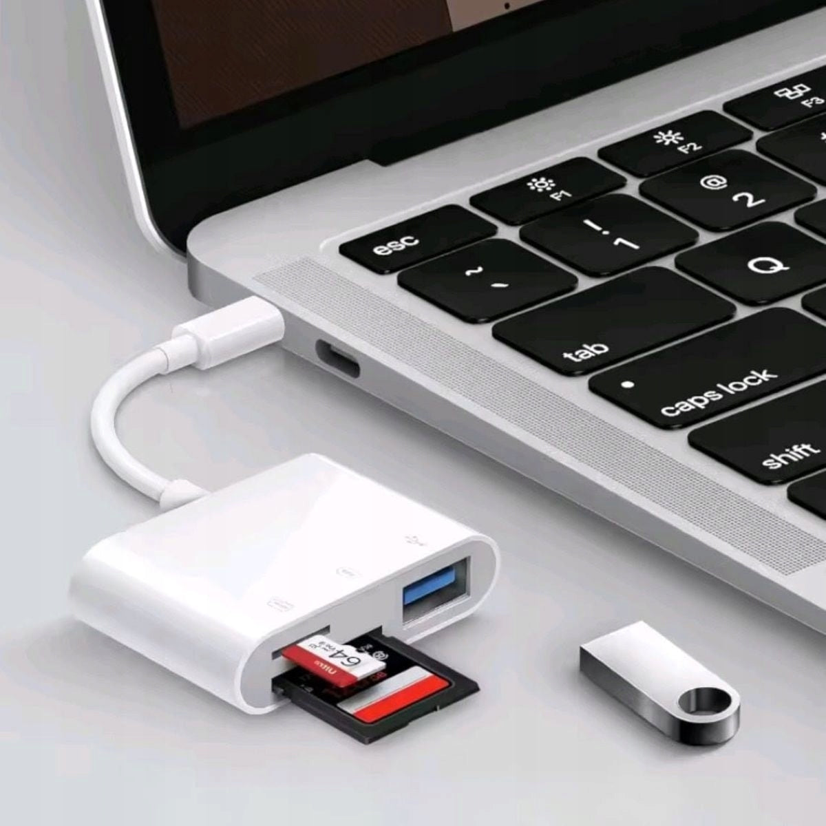 3IN1 USB 2.0 CARD READER SD/TF ADAPTER WITH 3 USB PORTS Manufacturer no brand