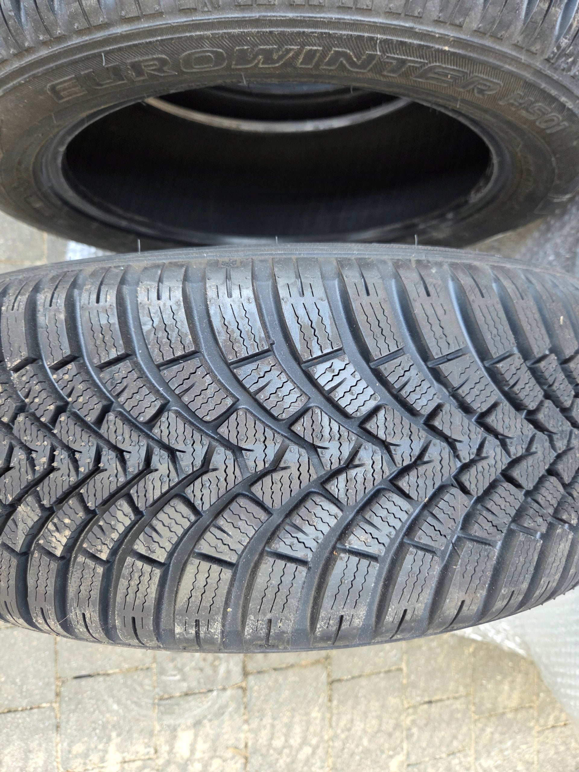 3X TYRE FALKEN EUROWINTER HS01 195/55/16 87H NEW Season winter