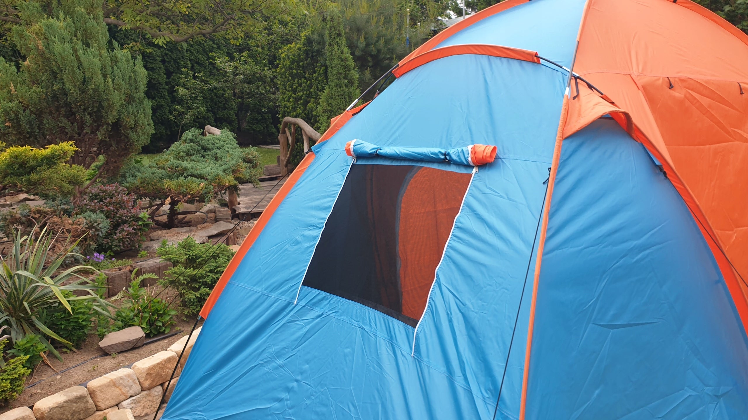 4-Person Tourist Tent with Vestibule Large Family 2 Bedrooms Number of people 4