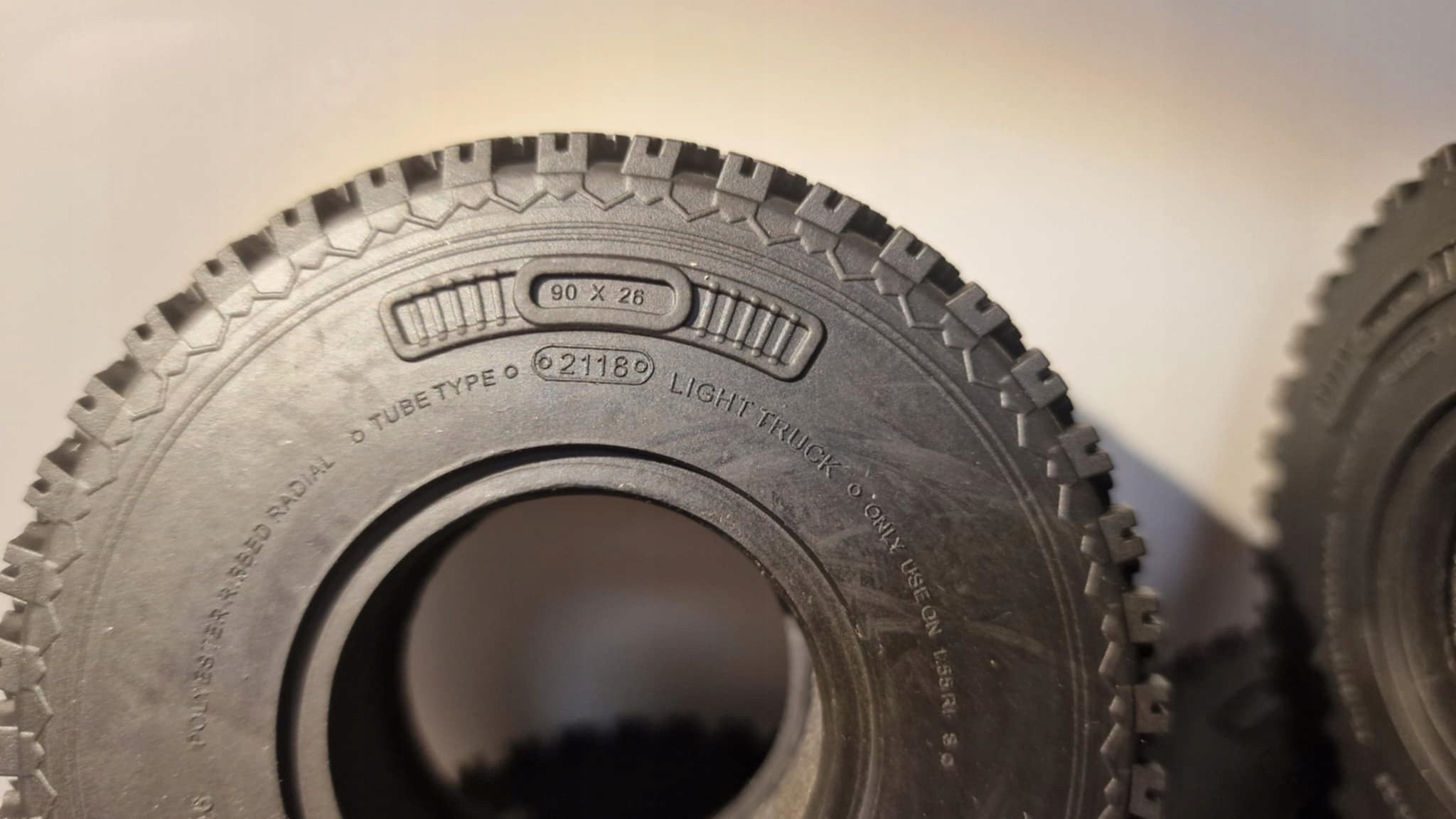 4 . RC tyres 1,55 /10 Brand no brand