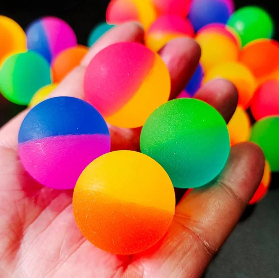 40x BALLS RUBBER BALLS JUMPING ANTI-STRESS MIX COLORFUL 27mm Brand no brand