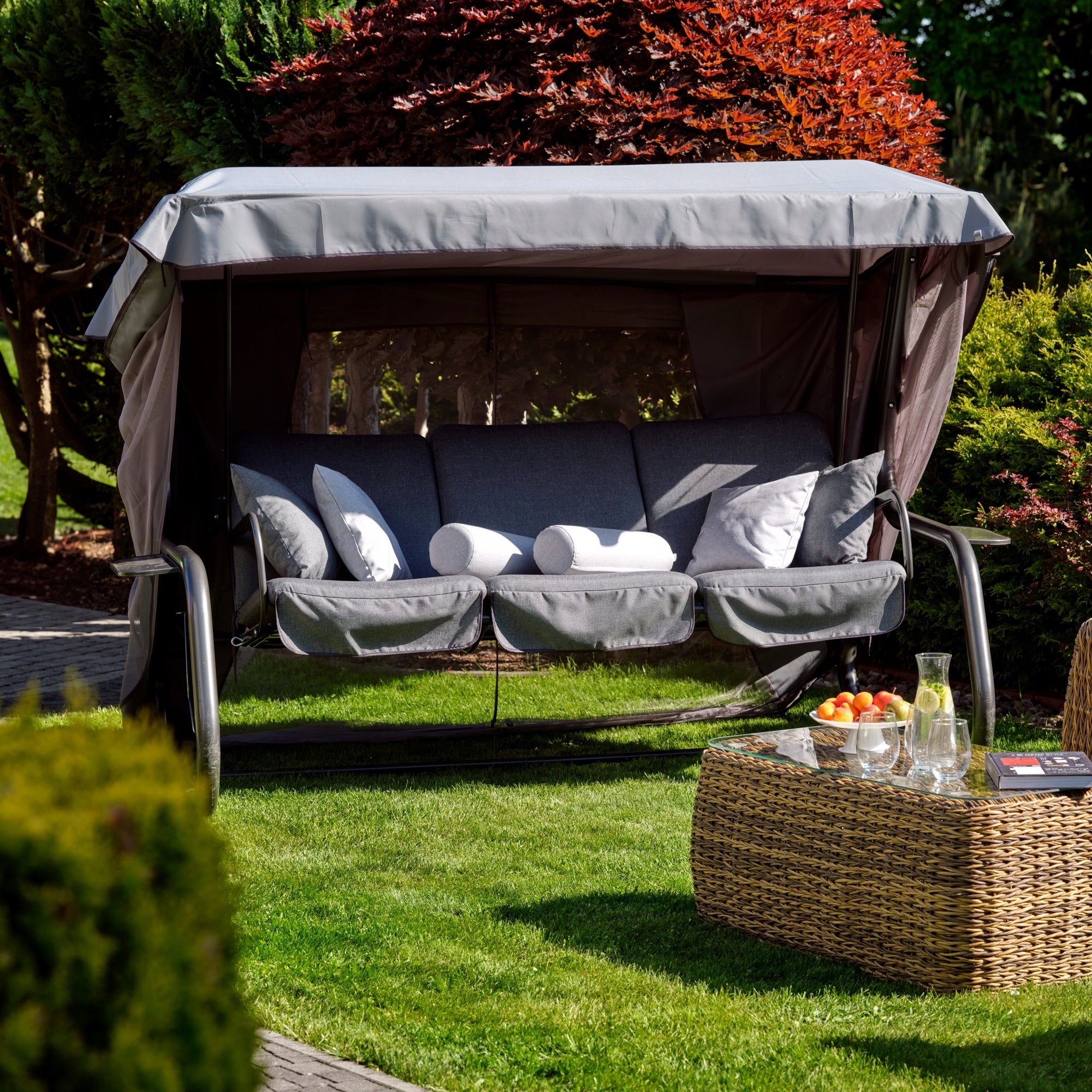 461836 GARDEN SWING WITH MOSQUITO NET PATIO VENEZIA LUX Manufacturer code 461836