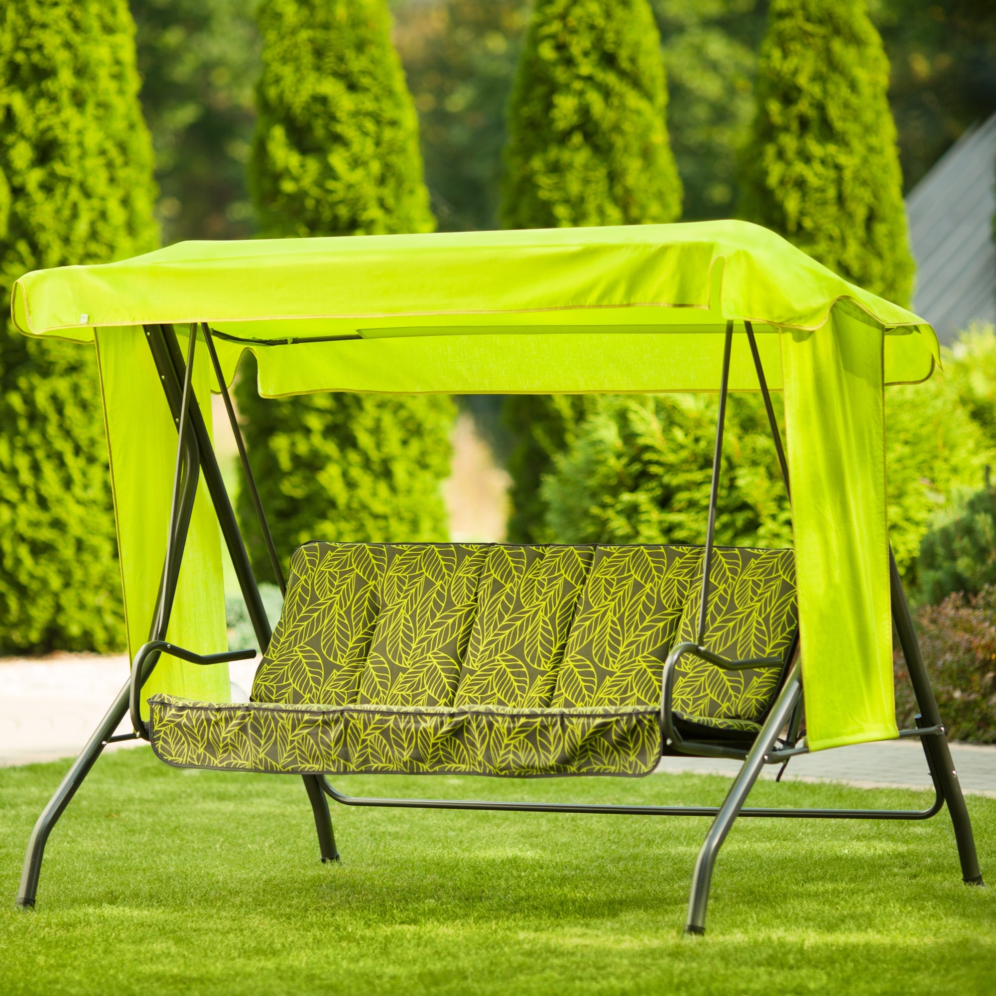 464654 LATINA GARDEN SWING WITH CUSHIONS 210KG Manufacturer Patio