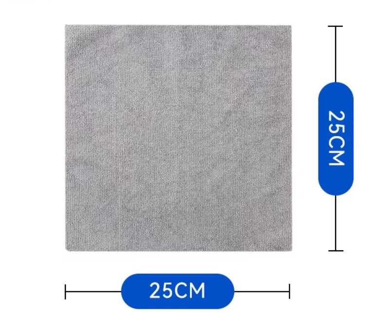 50x CLOTHS ON ROLL UNIVERSAL MICROFIBER TOWELS 25x25 120 GSM Manufacturer code 50pcs 25cm x 25cm 0239