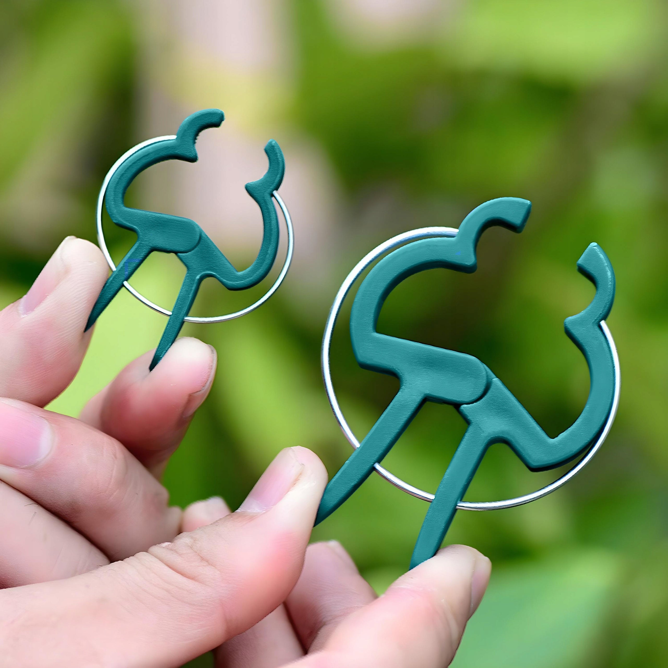 50x Plant Clips 3x4 cm Small Stem Clips Vegetable Poles Brand Sillar