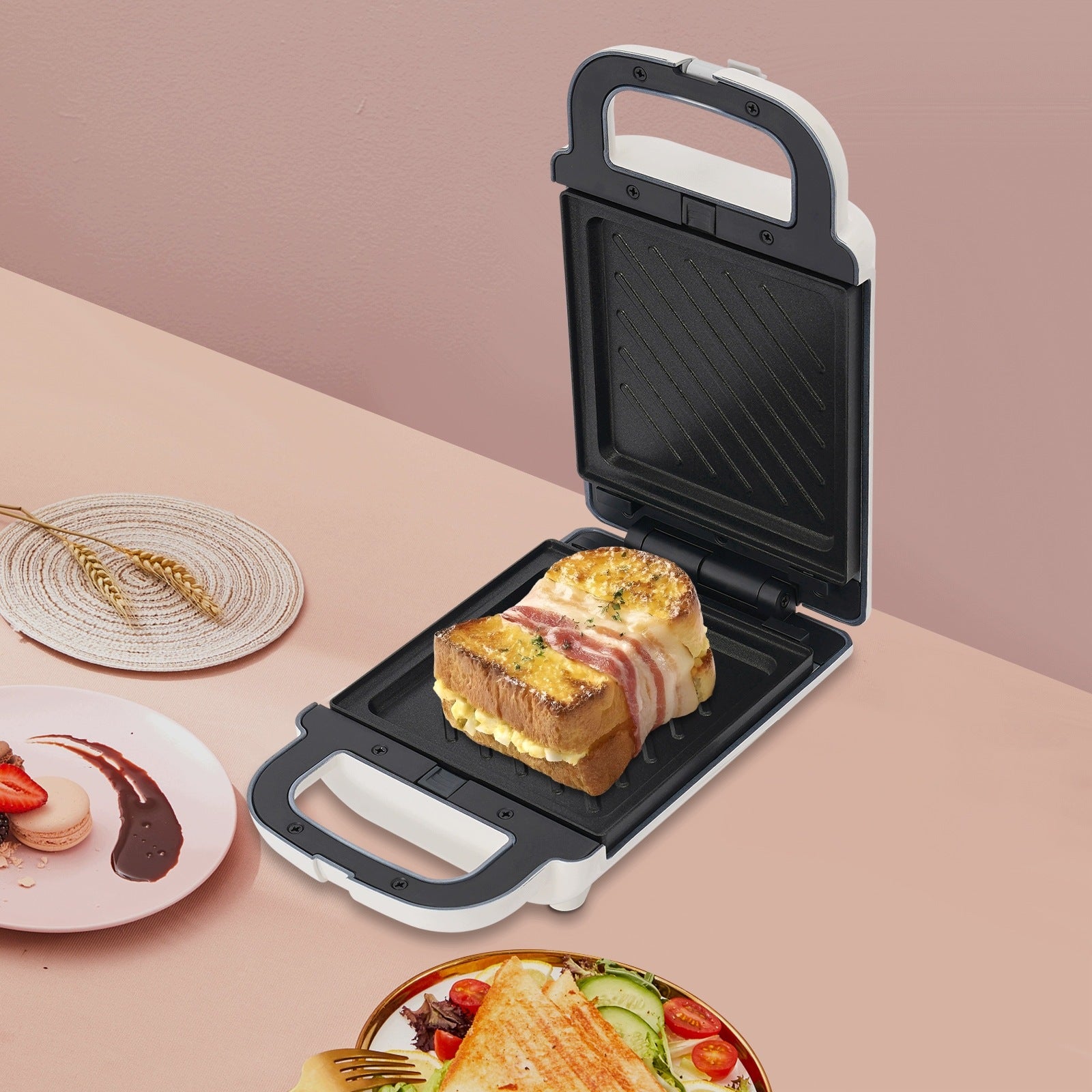 650W SANDWICH MACHINE BREAKFAST MACHINE Manufacturer code j173
