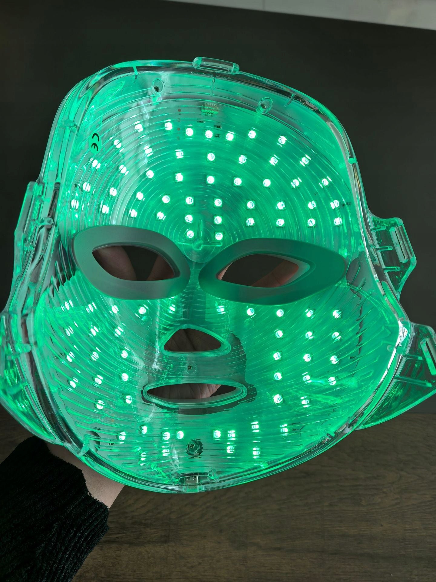 7-Color LED Facial Mask, Photon Therapy, Wireless Packaging status original