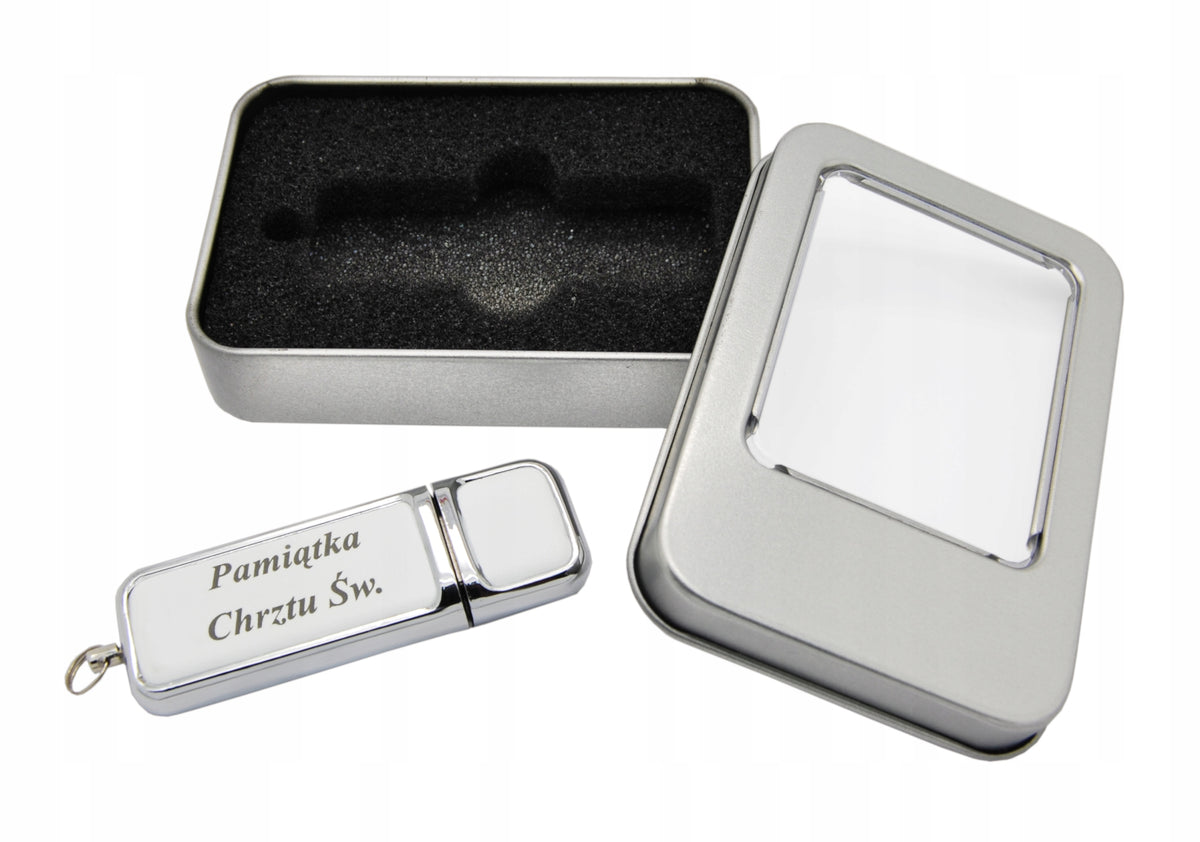 8GB USB 2.0 Leather Flash Drive + Box and Engraving