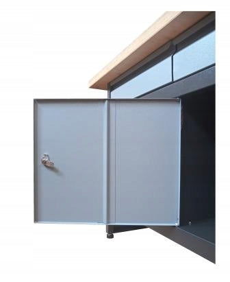 A workbench for a locksmith's garage, tools, COLORS, drawers, and a cabinet Product weight with unit packaging 97 kg