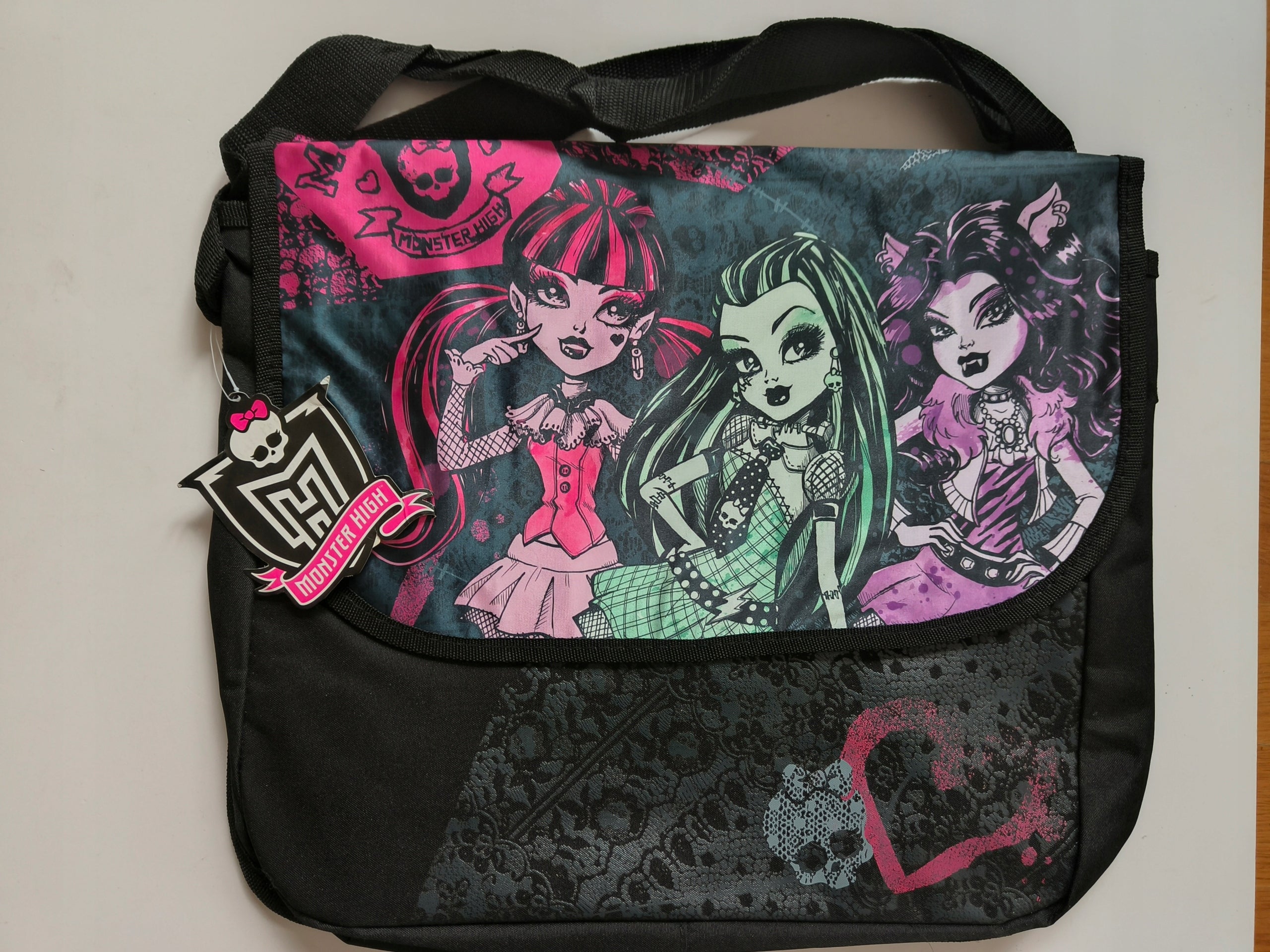 A4 shoulder bag Monster High Top Products 830122