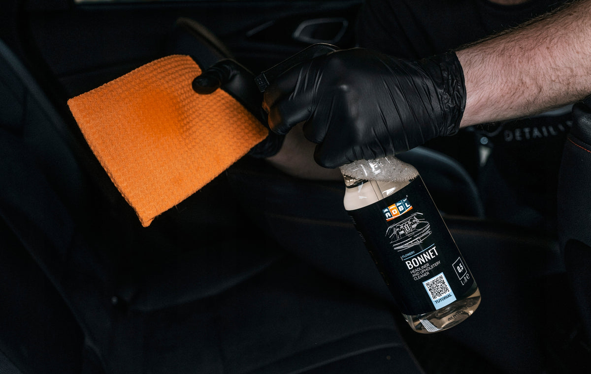 ADBL BONNET 1L + BRUSH ACCESSORIES SEAT UPHOLSTERY CLEANING KIT Manufacturer ADBL
