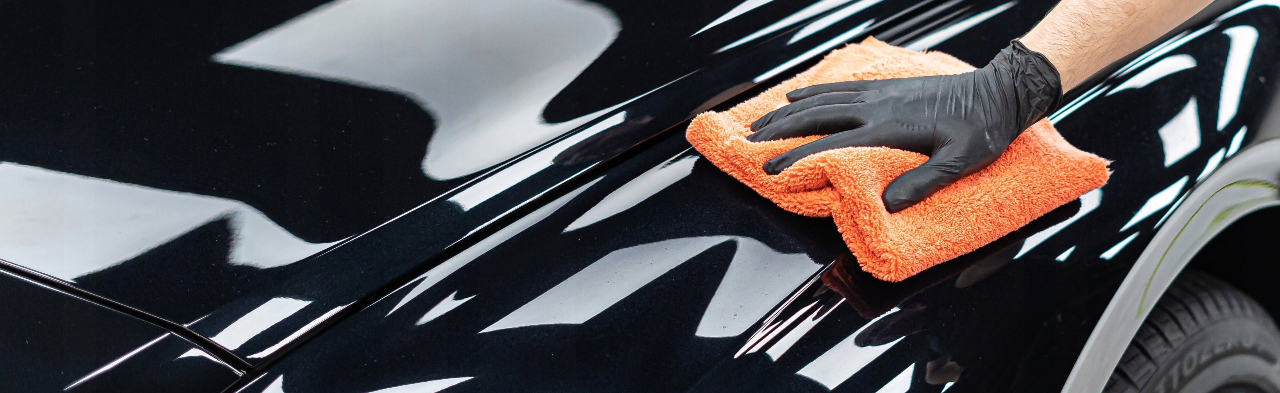 ADBL QD1 QUICK DETAILER +TOWEL GIVES DEPTH AND SHINE PROTECTS THE VARNISH Manufacturer's catalog number 5902553794489
