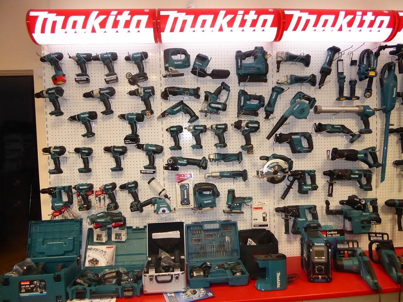 AKU MAKITA DPJ180RFJ 18V 2 x 3.0 Ah EAN (GTIN) 0088381673198