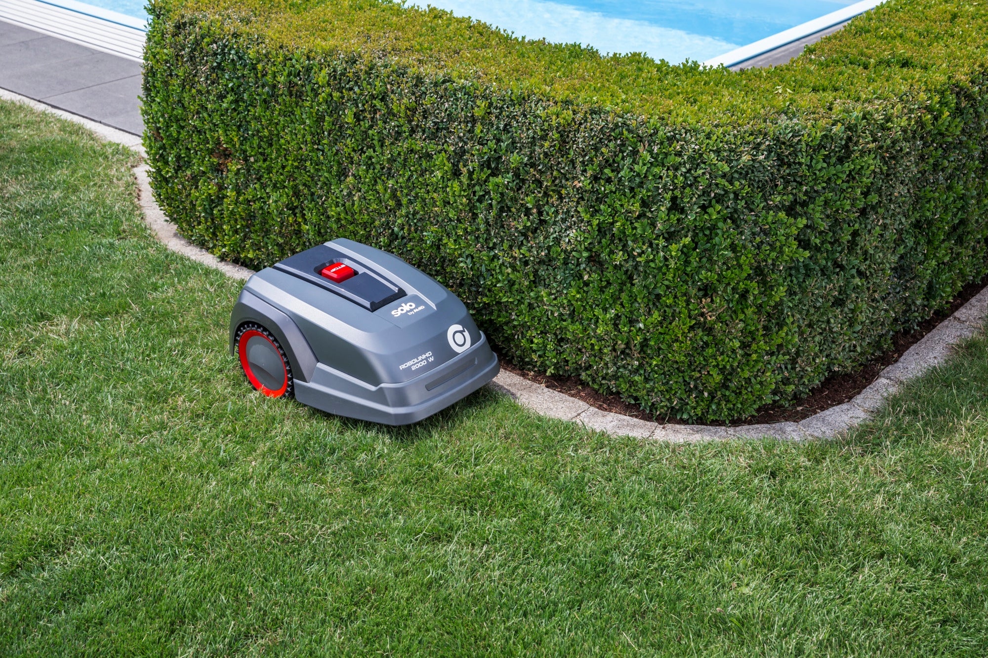 AL-KO ROBOLINHO 2000W 23CM WIFI 5Ah MOWING ROBOT Mowing performance 2000 m²