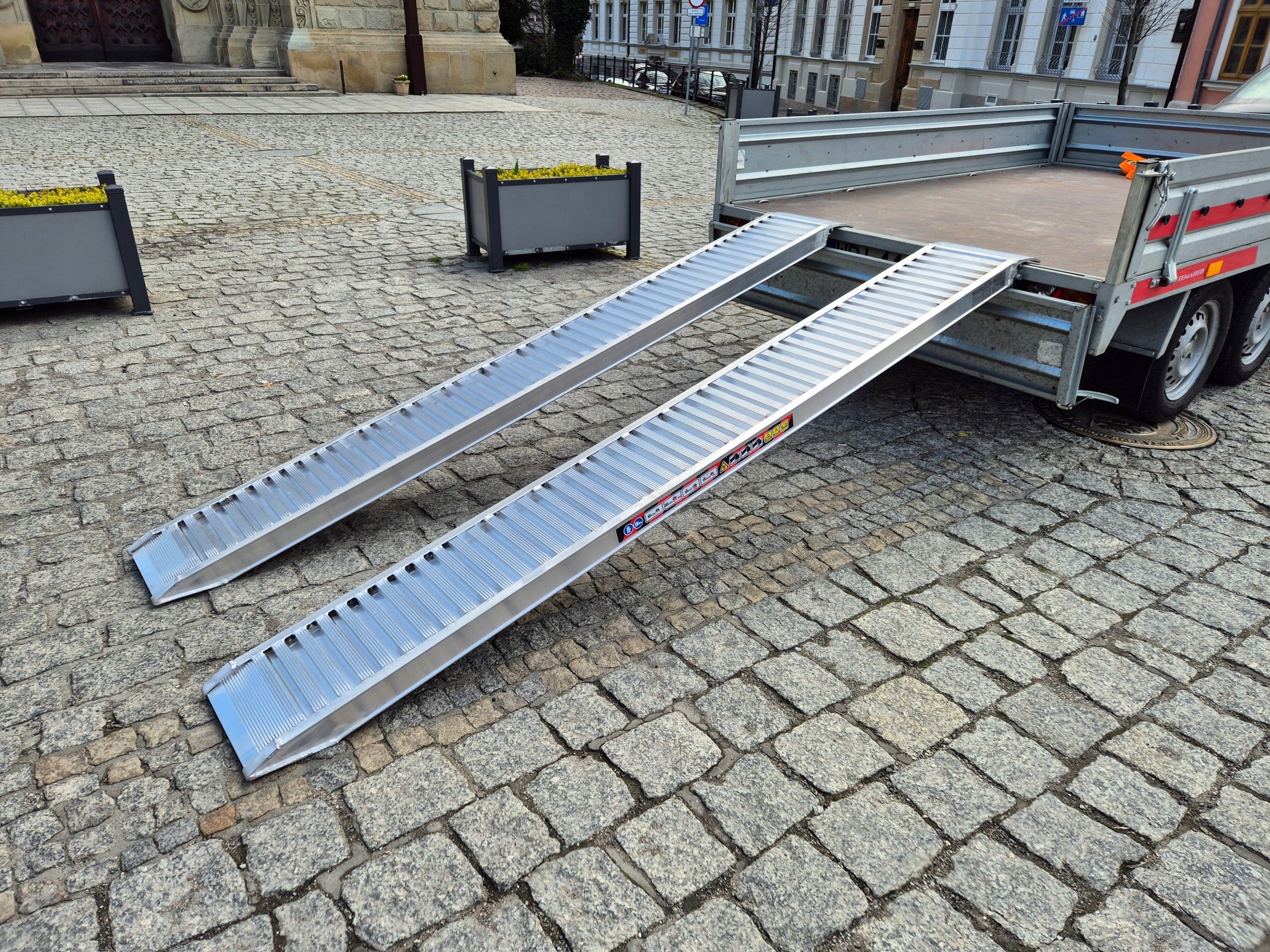 ALUMINUM RAMPS ramp driveways 2,5m to 1750kg lifting capacity