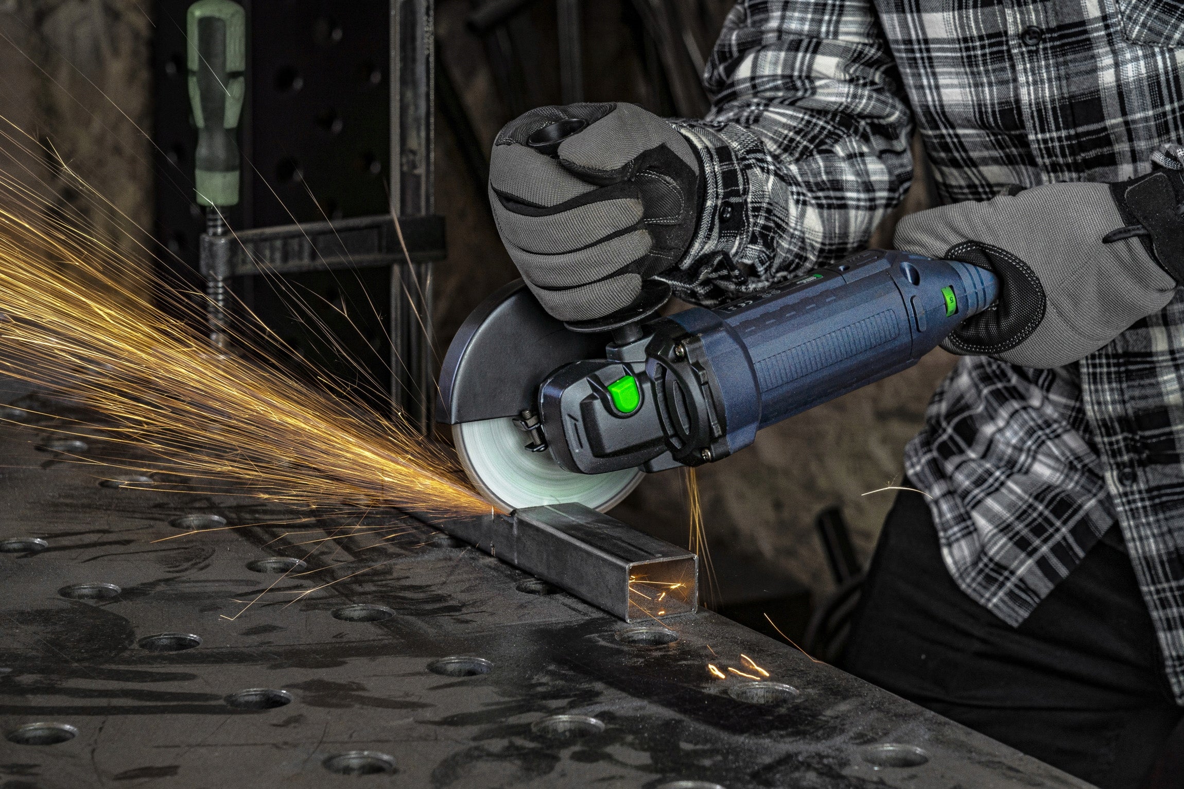 ANGLE GRINDER ANGLE DIAX STRONG WITH ADJUSTABLE ROTATION + 10 DISCS WUBER Brand Wuber