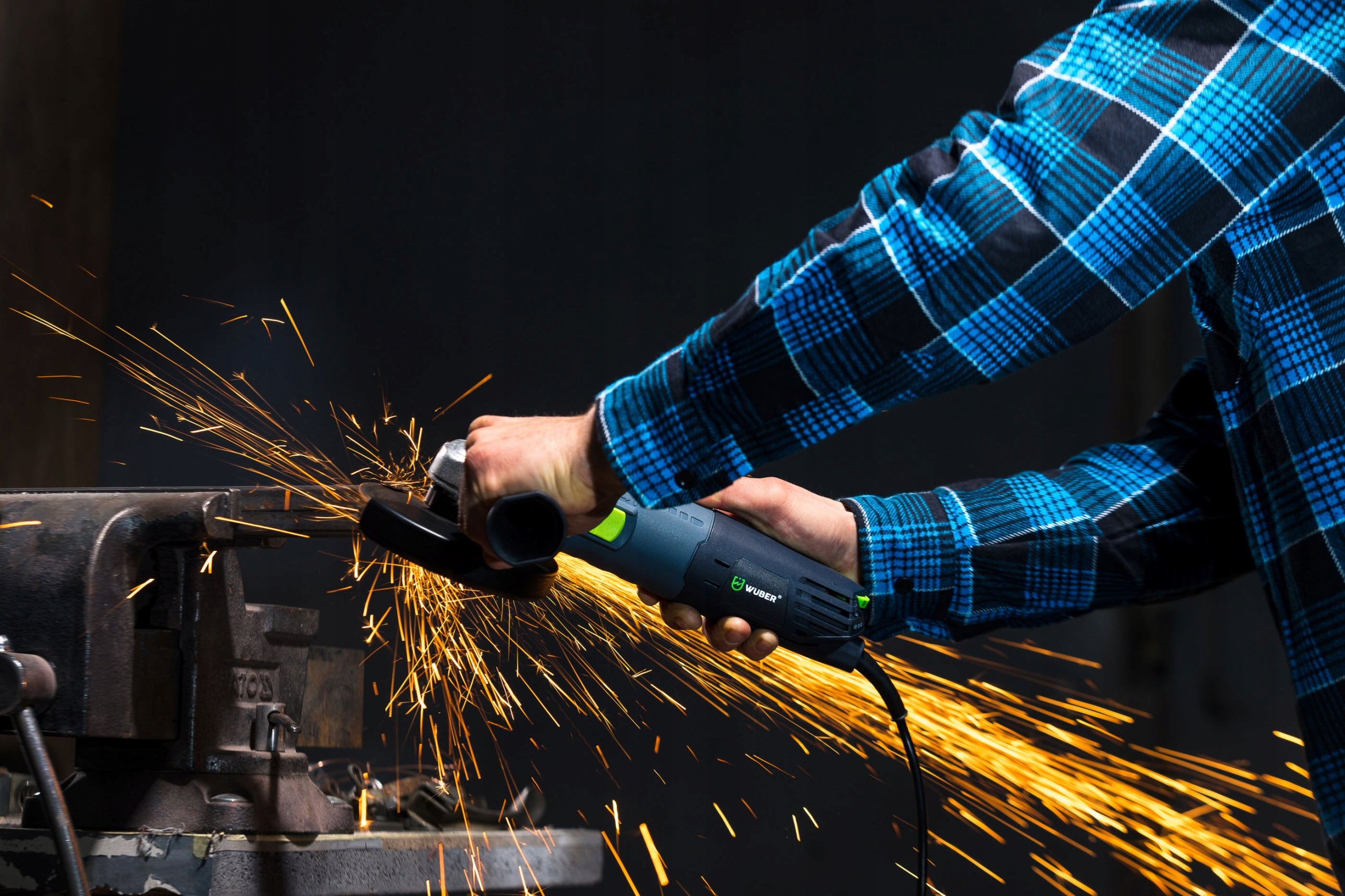 ANGLE GRINDER ANGLE DIAX STRONG WITH ADJUSTABLE ROTATION 125MM + 6 DISCS Packaging status original
