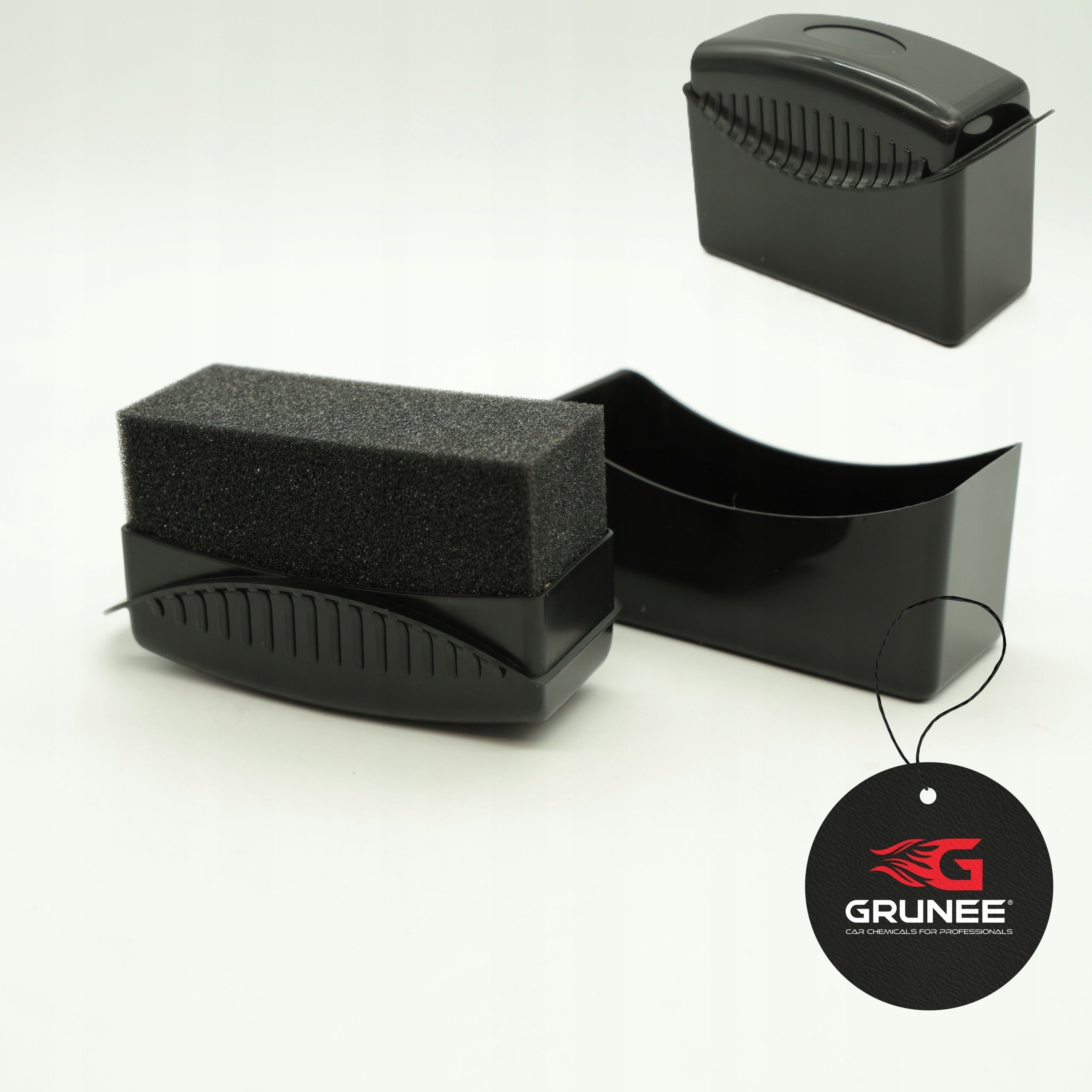 APPLICATOR DETAILING TIRE SPONGE WITH COVER + FREEBIE