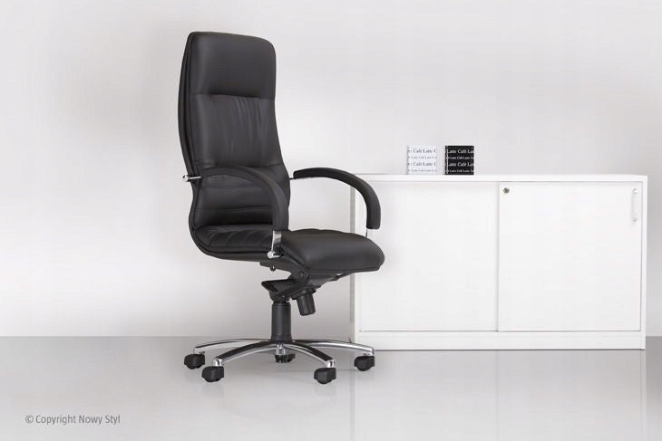 ARMCHAIR leather LINEA LE01 black Nowy Styl Multiblock Brand Nowy Styl