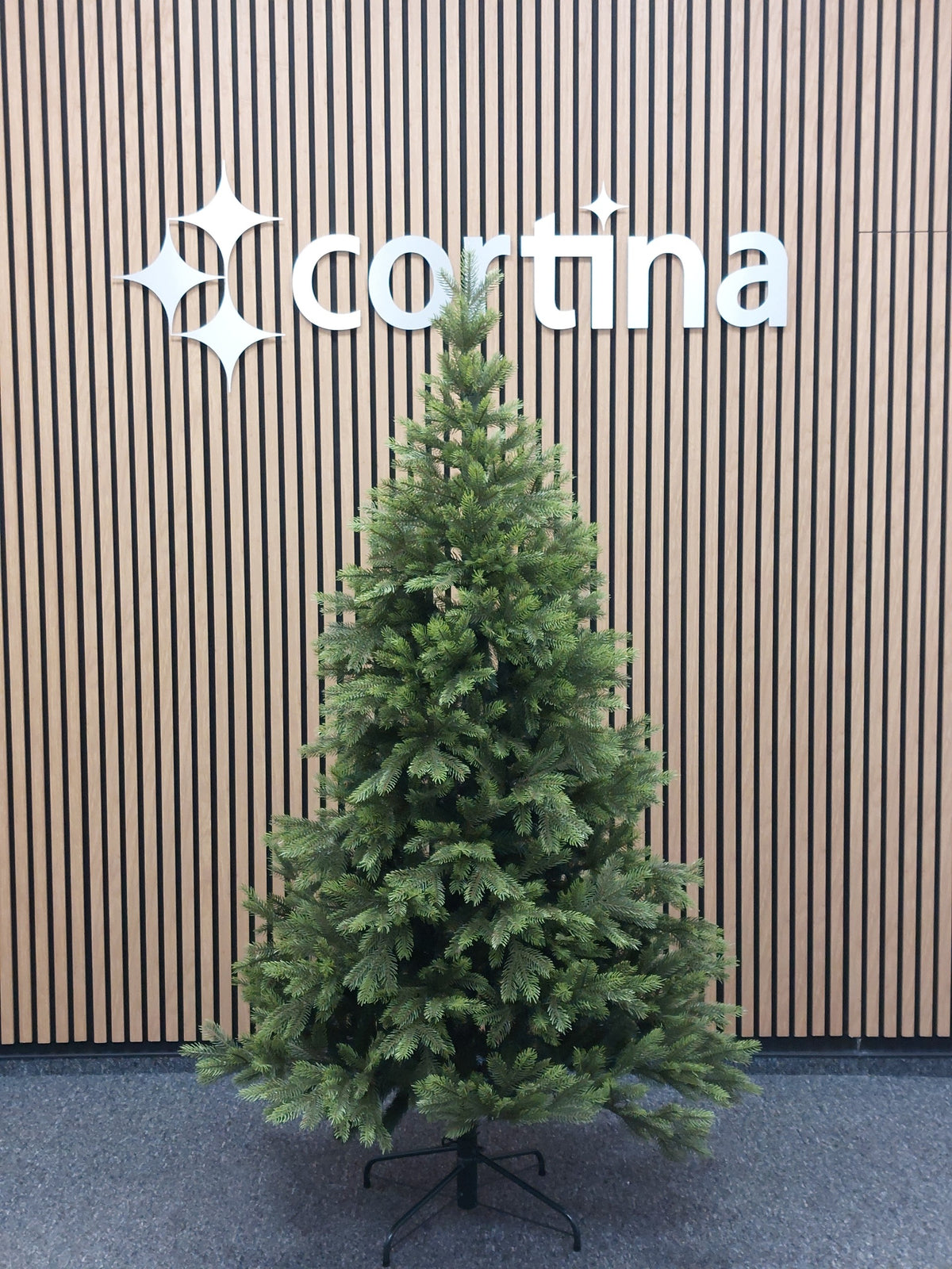 ARTIFICIAL CHRISTMAS TREE 180CM LIKE A REAL made in Poland ALPINE SPRUCE PE Packaging status original