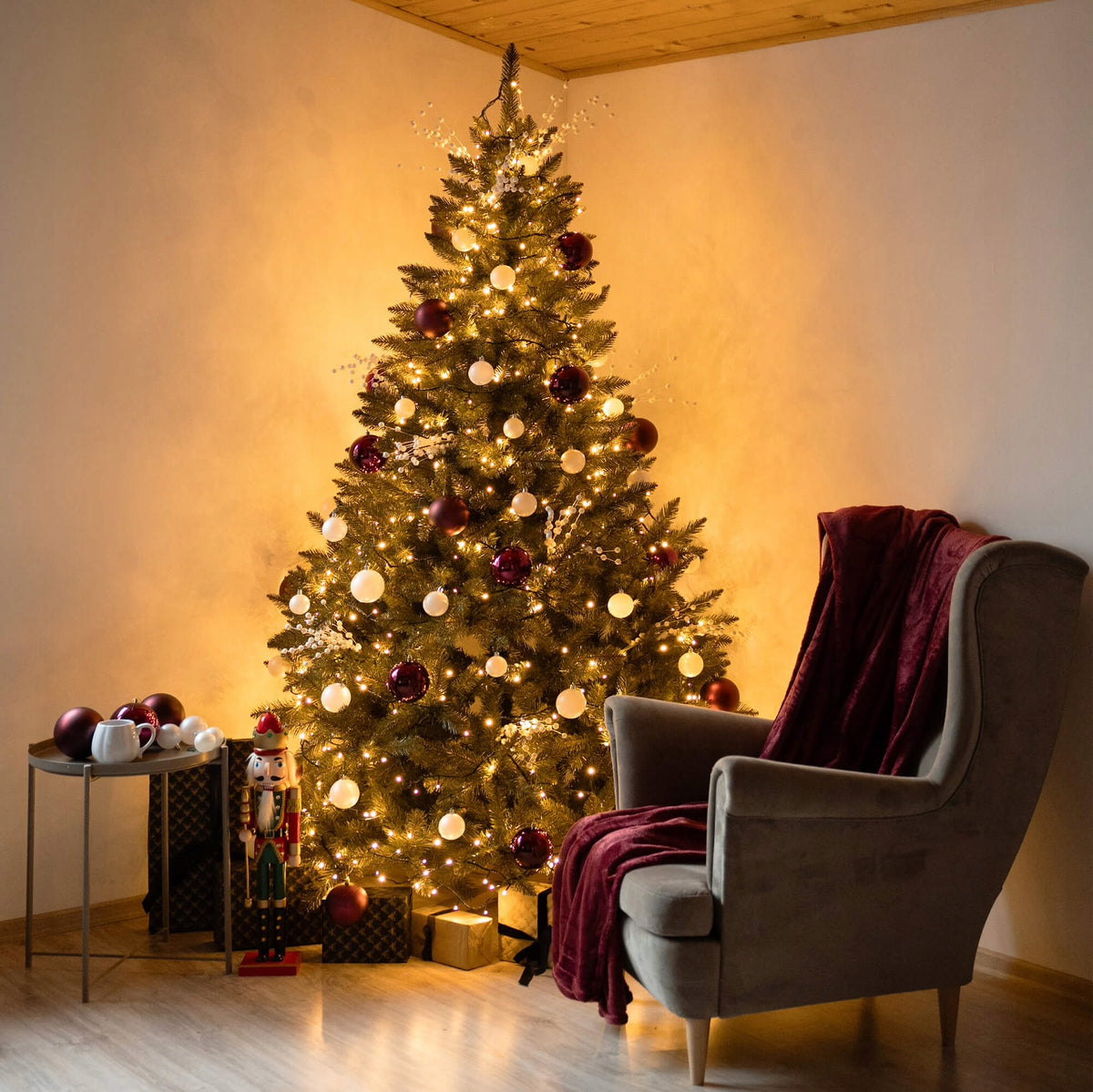 ARTIFICIAL CHRISTMAS TREE 180cm CAUCASIAN SPRUCE BEAUTIFUL ROYAL TREES PREMIUM STAND Brand Springos