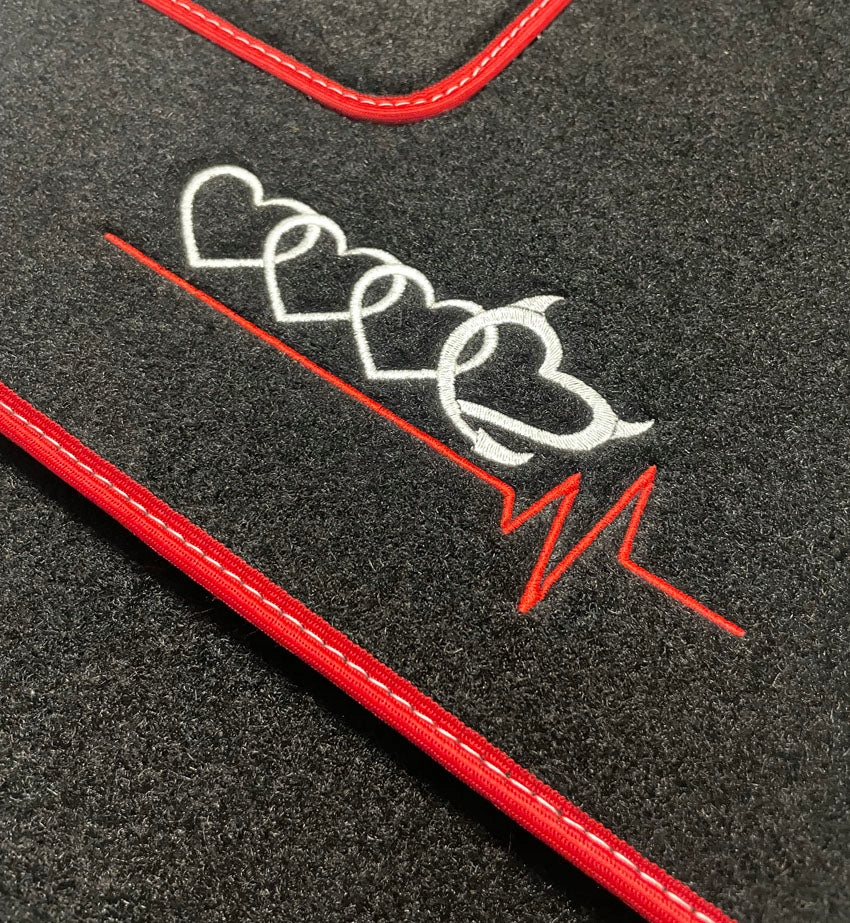 AUDI A4 B6 B7 00-08 VELOUR RUGS S-LINE FEET