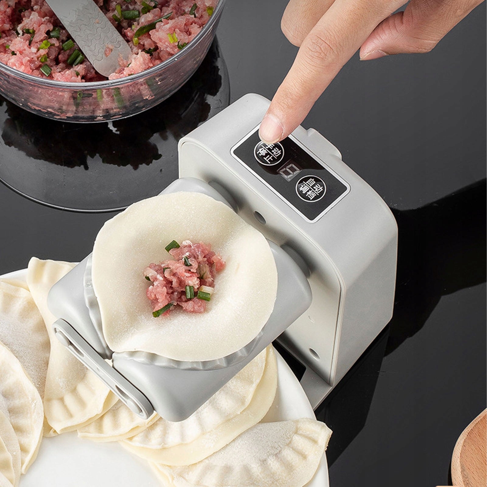 AUTOMATIC ELECTRIC MACHINE FOR MAKING DUMPLINGS DUMPLING MACHINE Packaging status original