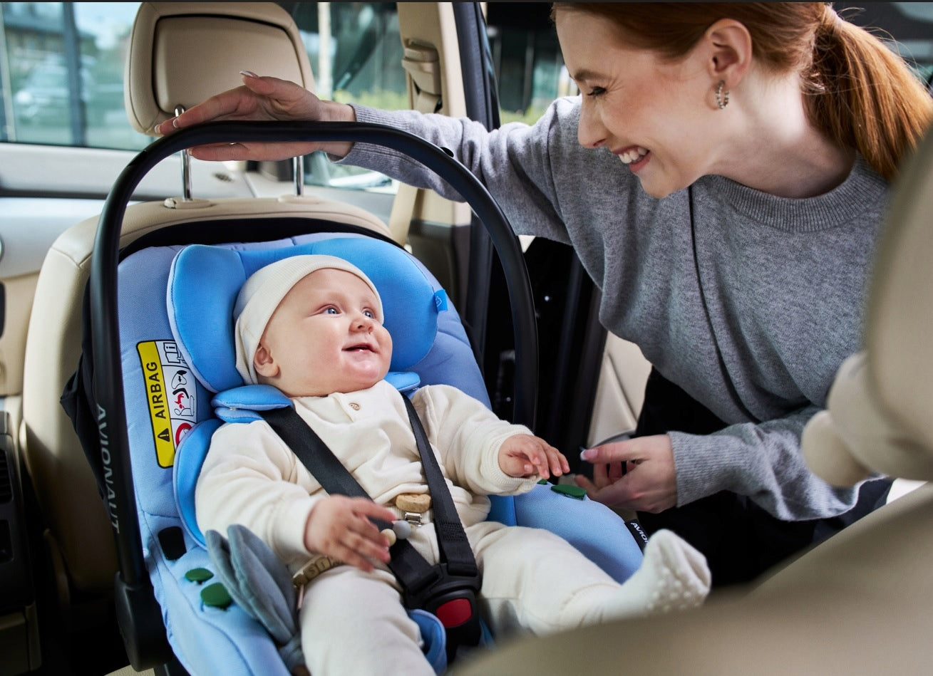 AVIONAUT PIXEL PRO 2.0 C LIGHT CAR SEAT + ROTATING ORBIT BASE Manufacturer code 05085 ORBIT PRO.06 2.0 C