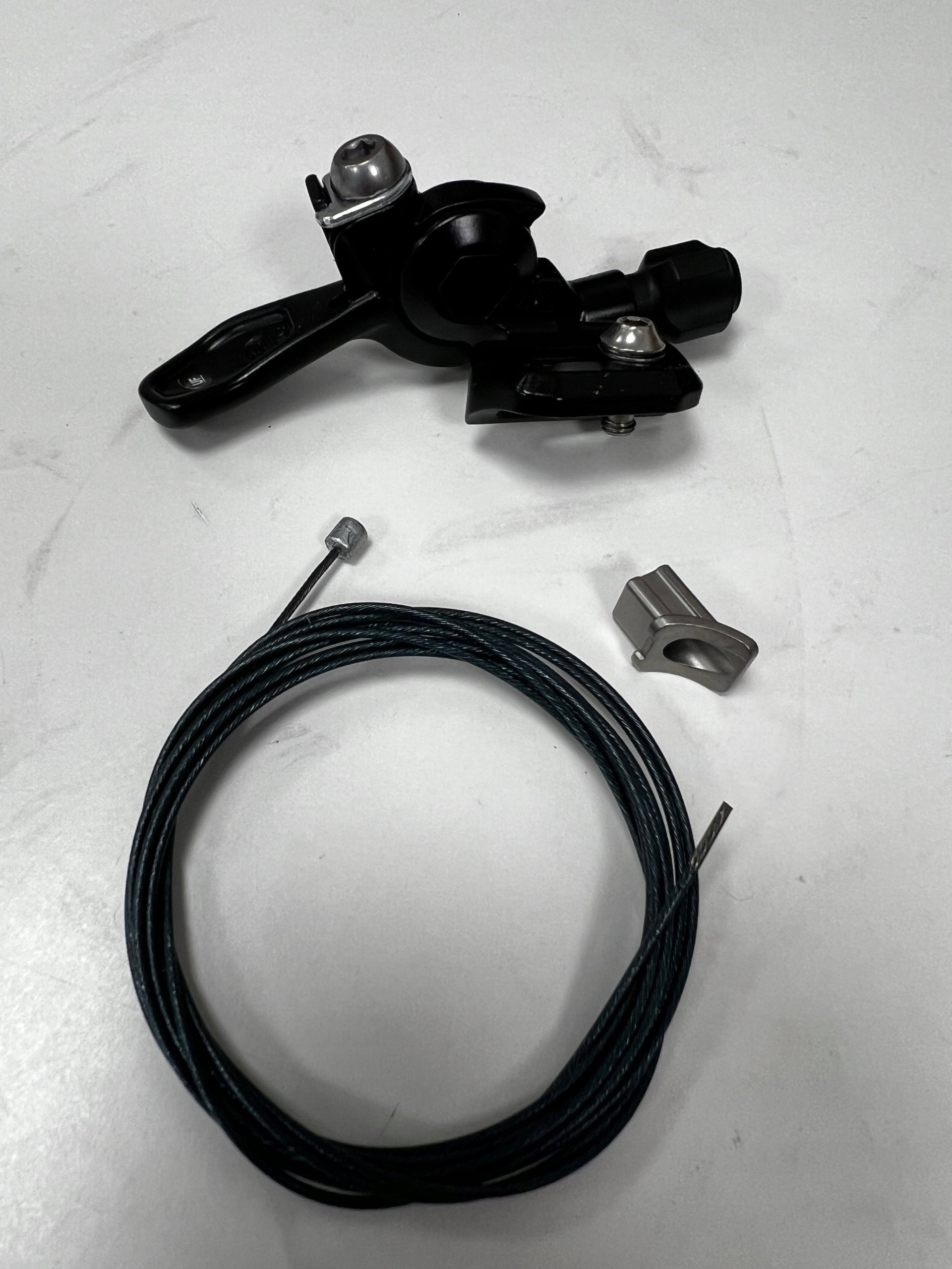Adjustable seat post Shimano SL-MT500-IL I-Spec EV + cable Manufacturer code ESLMT500ILALP