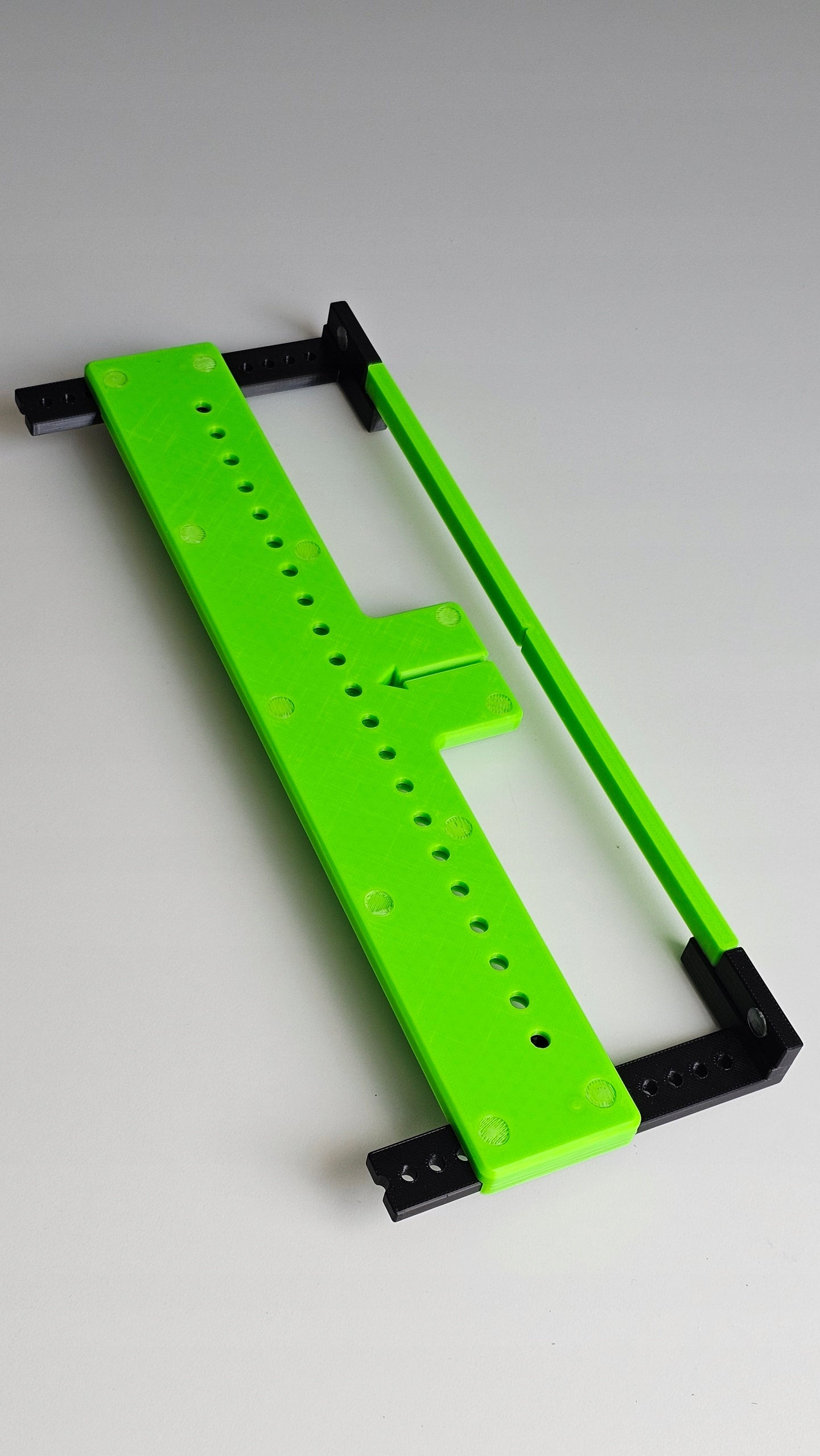 Adjustable template for drilling handles in the fronts - spacing 320mm LARGE Brand no brand