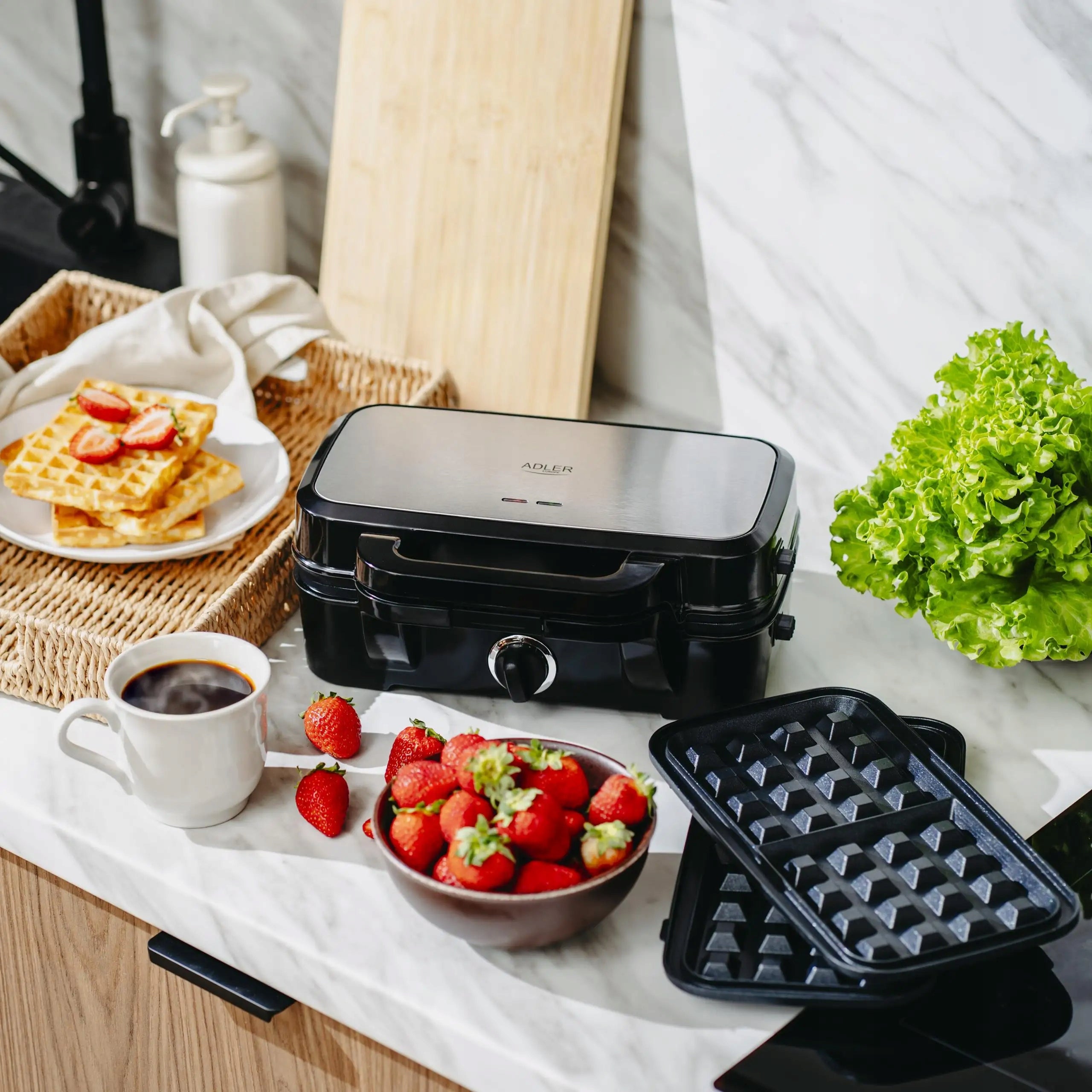Adler 3in1 Toaster, Grill and Waffle Iron 1500W Brand ADLER