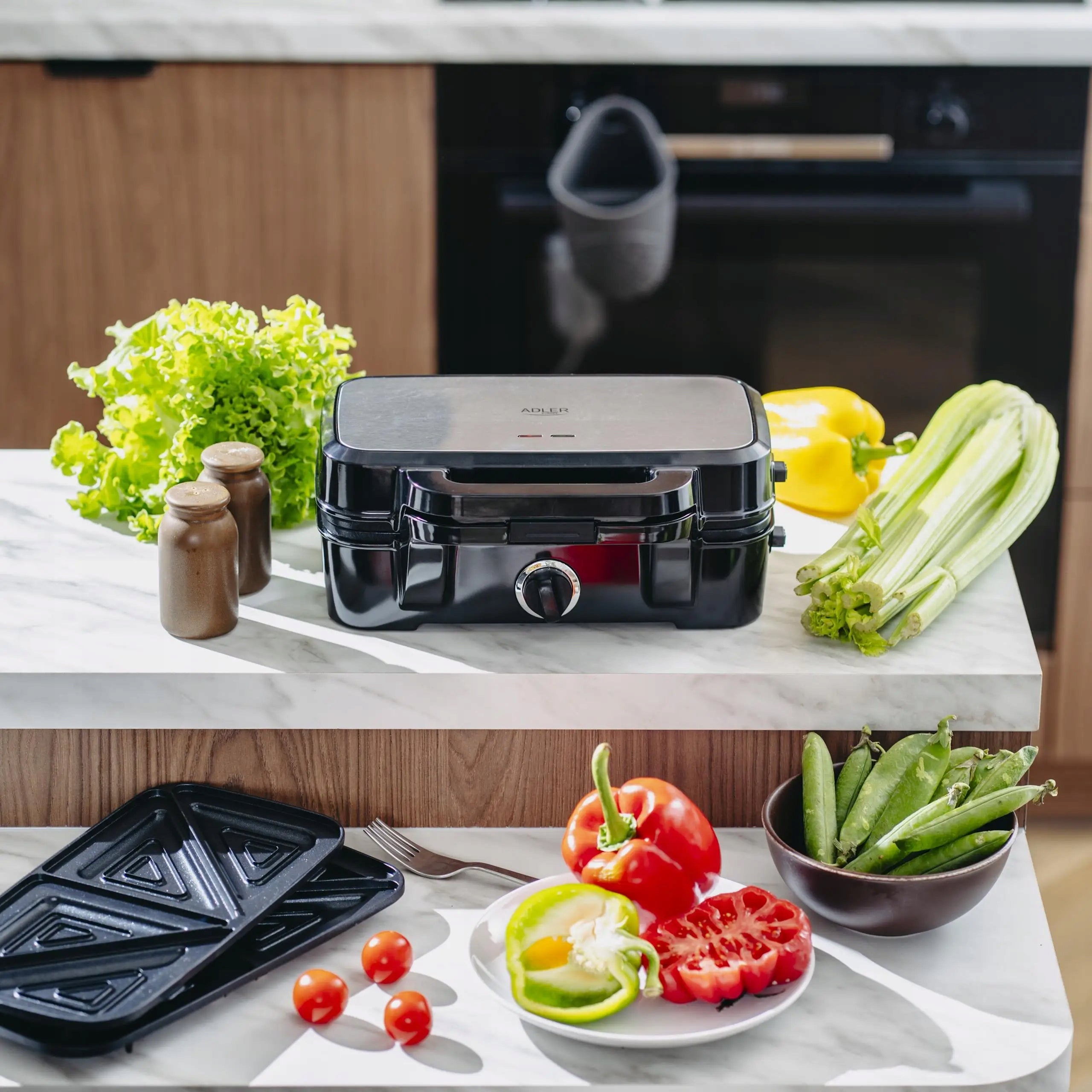 Adler 3in1 Toaster, Grill and Waffle Iron 1500W Model AD 3089