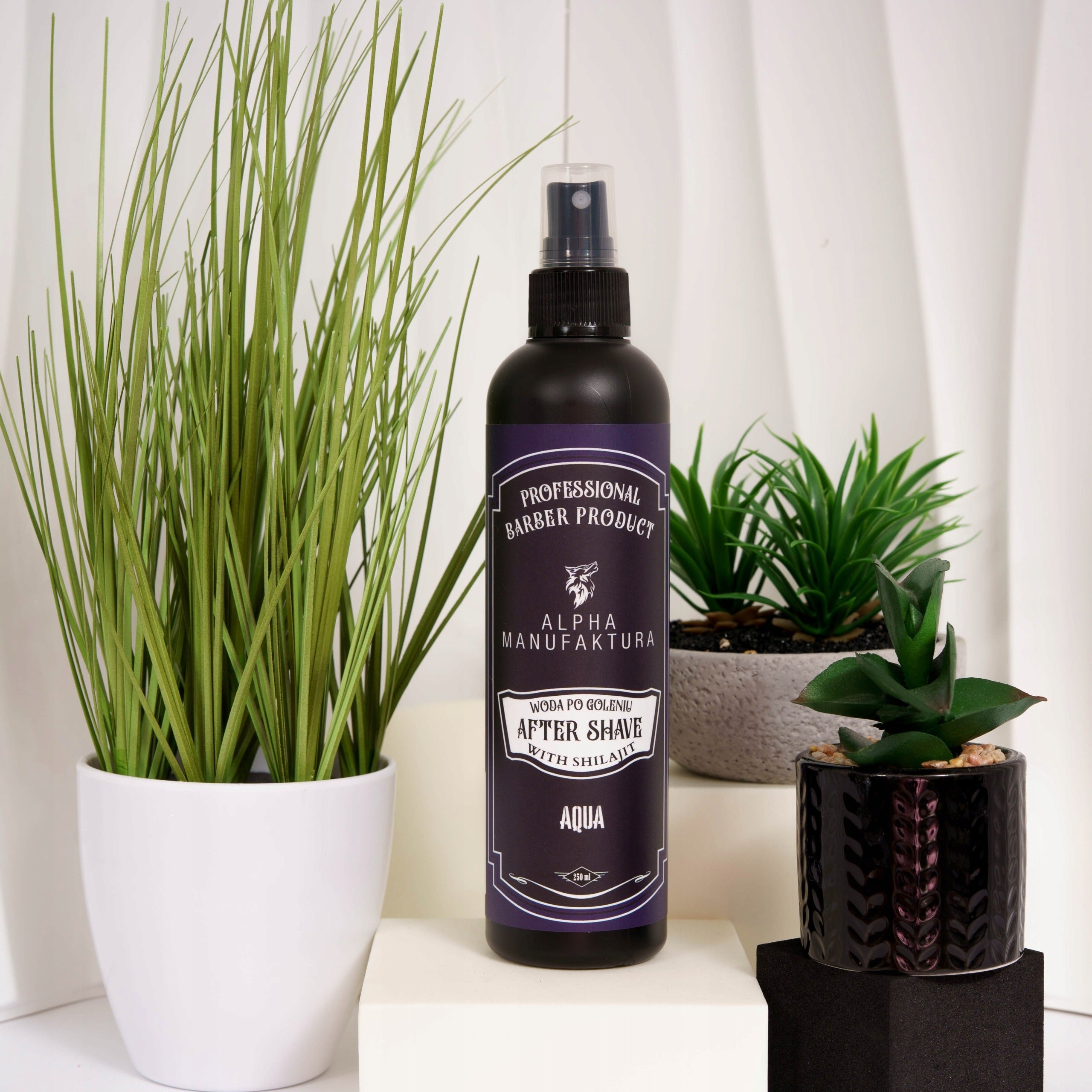 After Shave Aqua 250ml Alpha Manufaktura aftershave Alpha Barberia Packaging status original