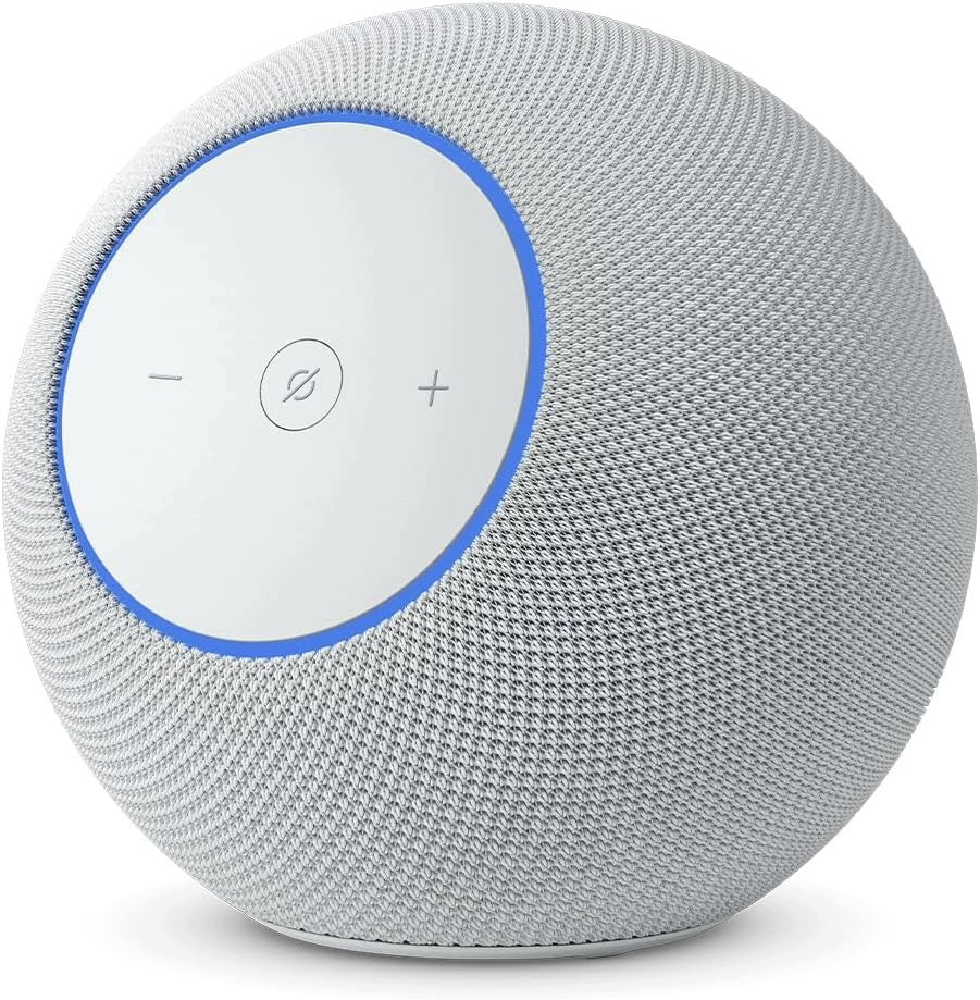 Amazon Echo Studio s prostorovým zvukem a Dolby Atmos, Alexa+, bílá
