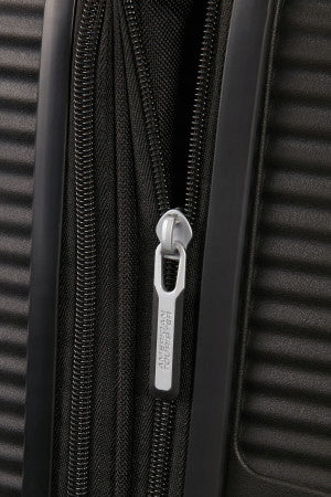 American Tourister Hard case medium polypropylene Soundbox 71 l Height 67 cm