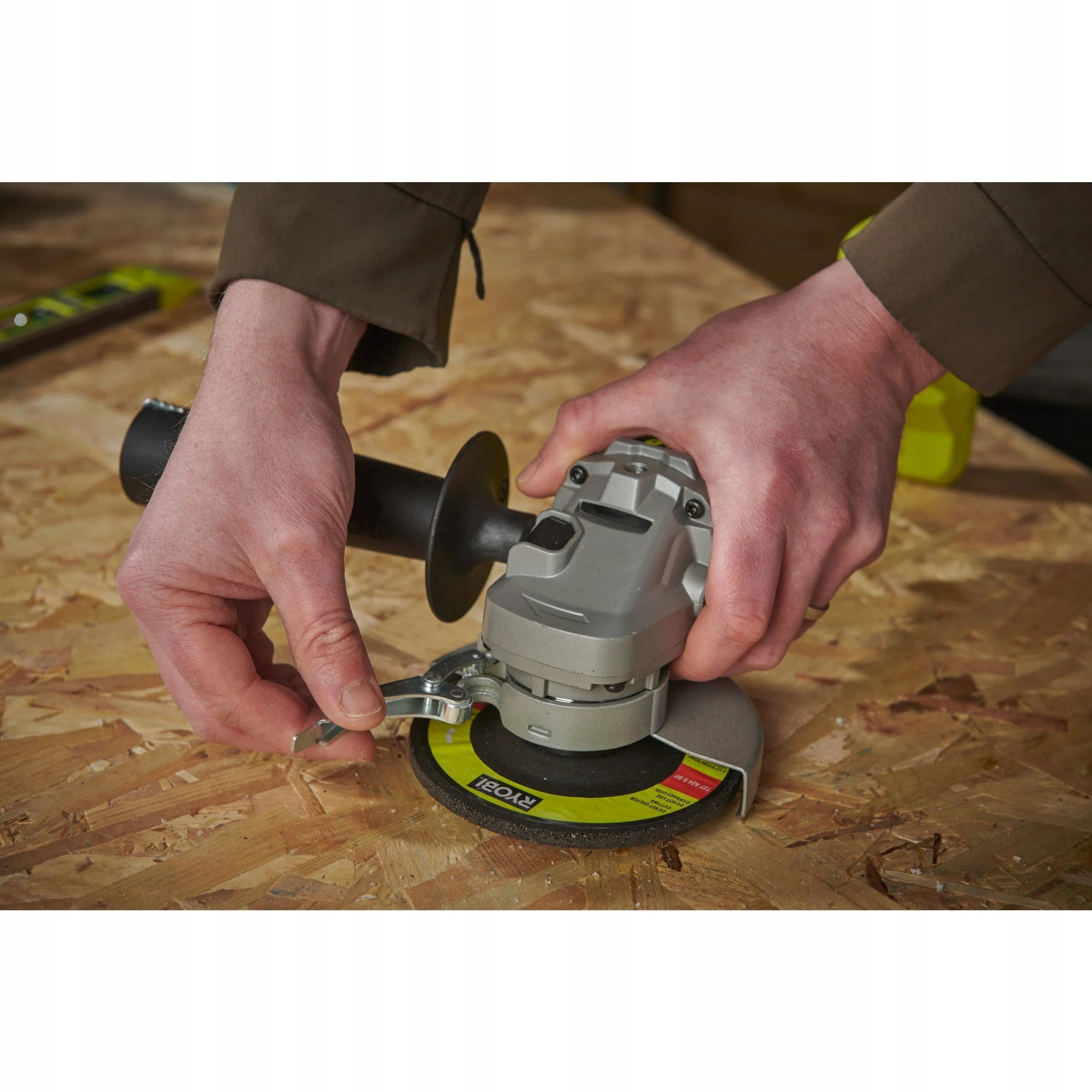 Angle grinder 125 mm Ryobi RAG18125-0 Aku (without aku) Brand Ryobi
