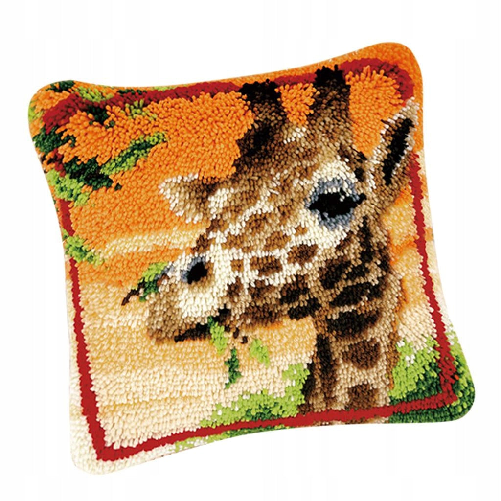 Animal Pattern Latch Hook Kit with Starter Giraffe
