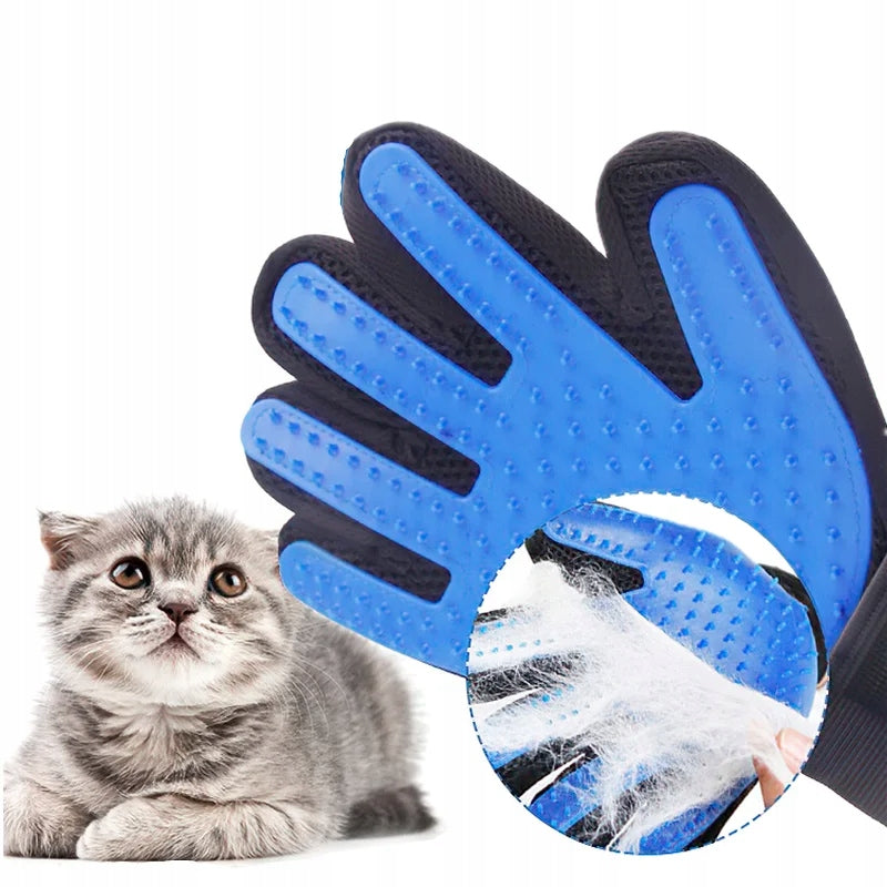 Animal combing glove for combing hair