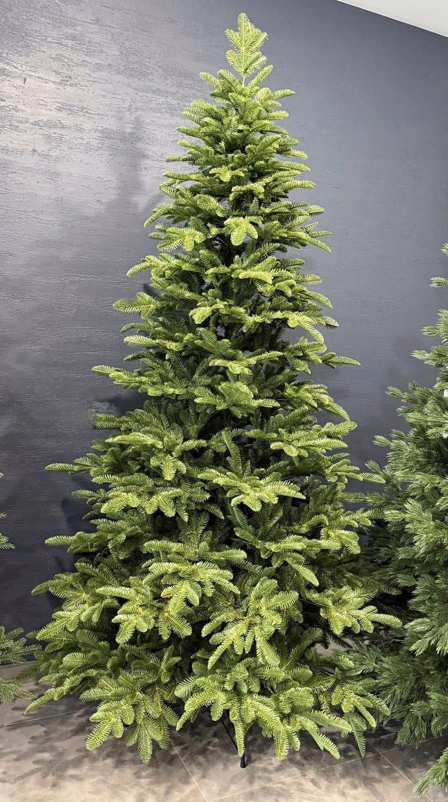 Artificial Christmas Tree Fir Light Green 2D 100% PE 160 cm silicone as live Packaging status original