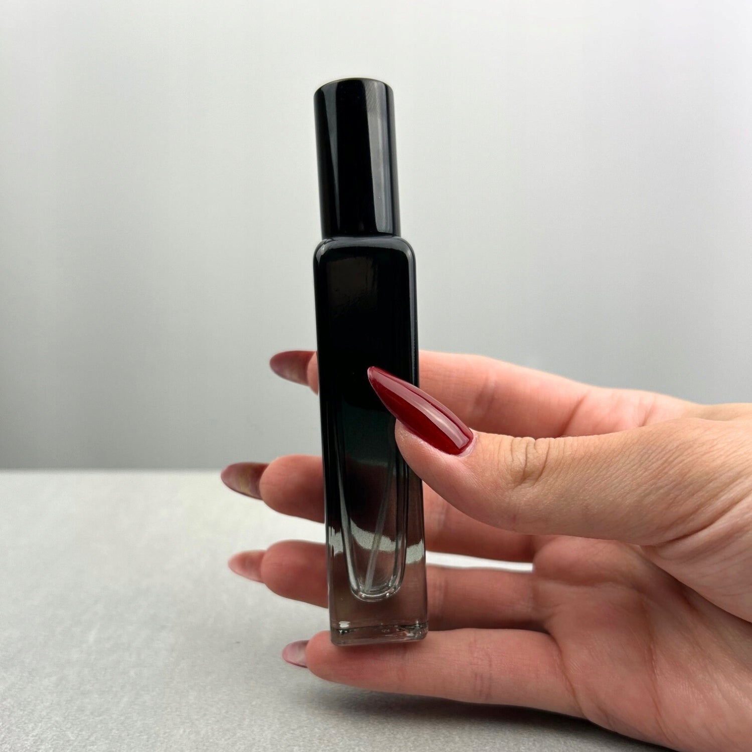Atomizer For Perfume Travel Ombre Black Vial Sprayer Mini Bottle 15ml Packaging status original