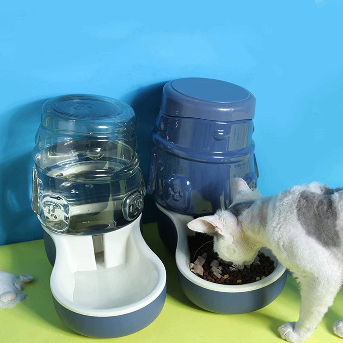 Automatic Cat Dog Dispenser Water Container Gravity Food Feeder Green Packaging status original