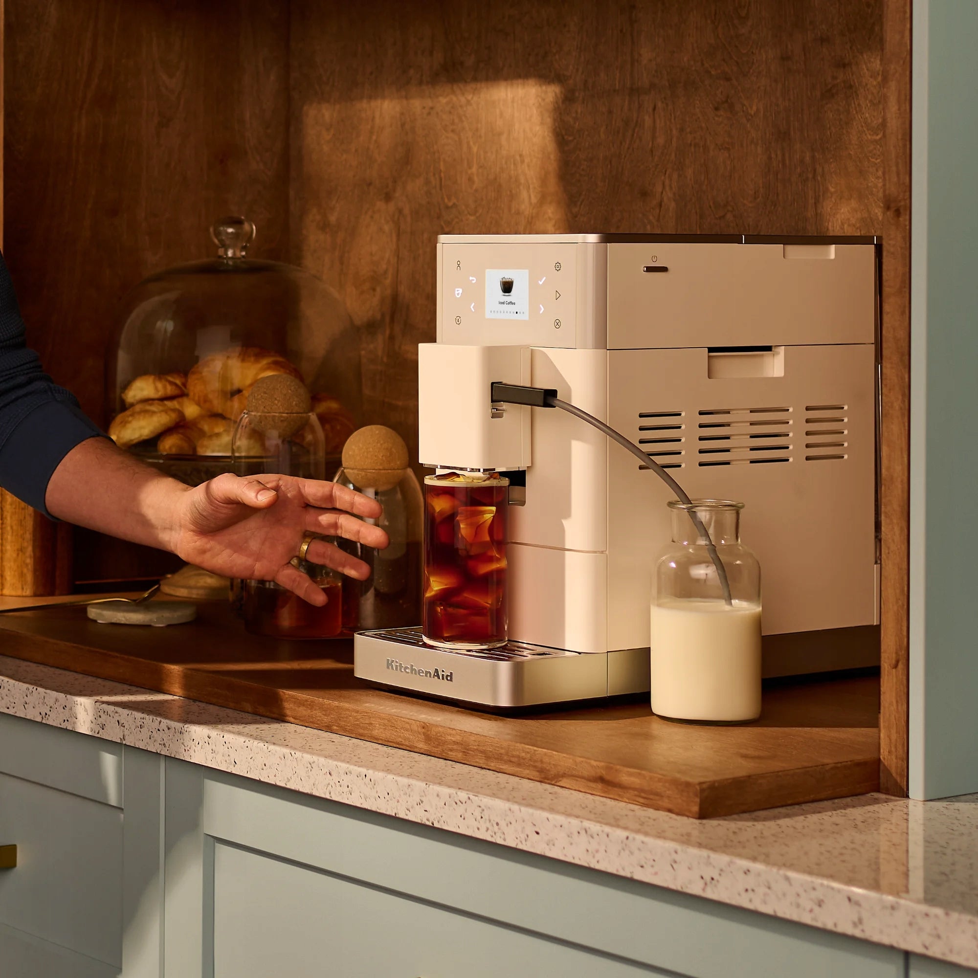 Automatic coffee machine KitchenAid KF3 5KES8453EPL porcelain Manufacturer code 5KES8453EPL