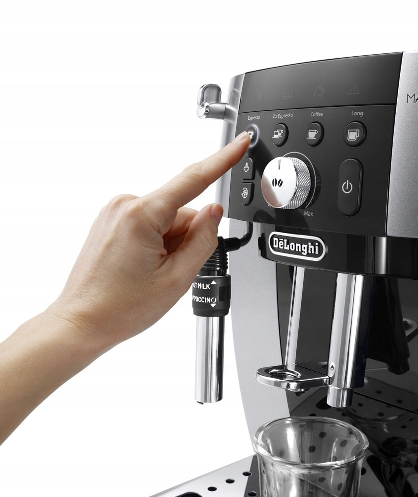 Automatic espresso machine coffee De'Longhi 1450 W silver PROFESSIONAL Manufacturer code PROFESJONALNY EKSPRES DO KAWY
