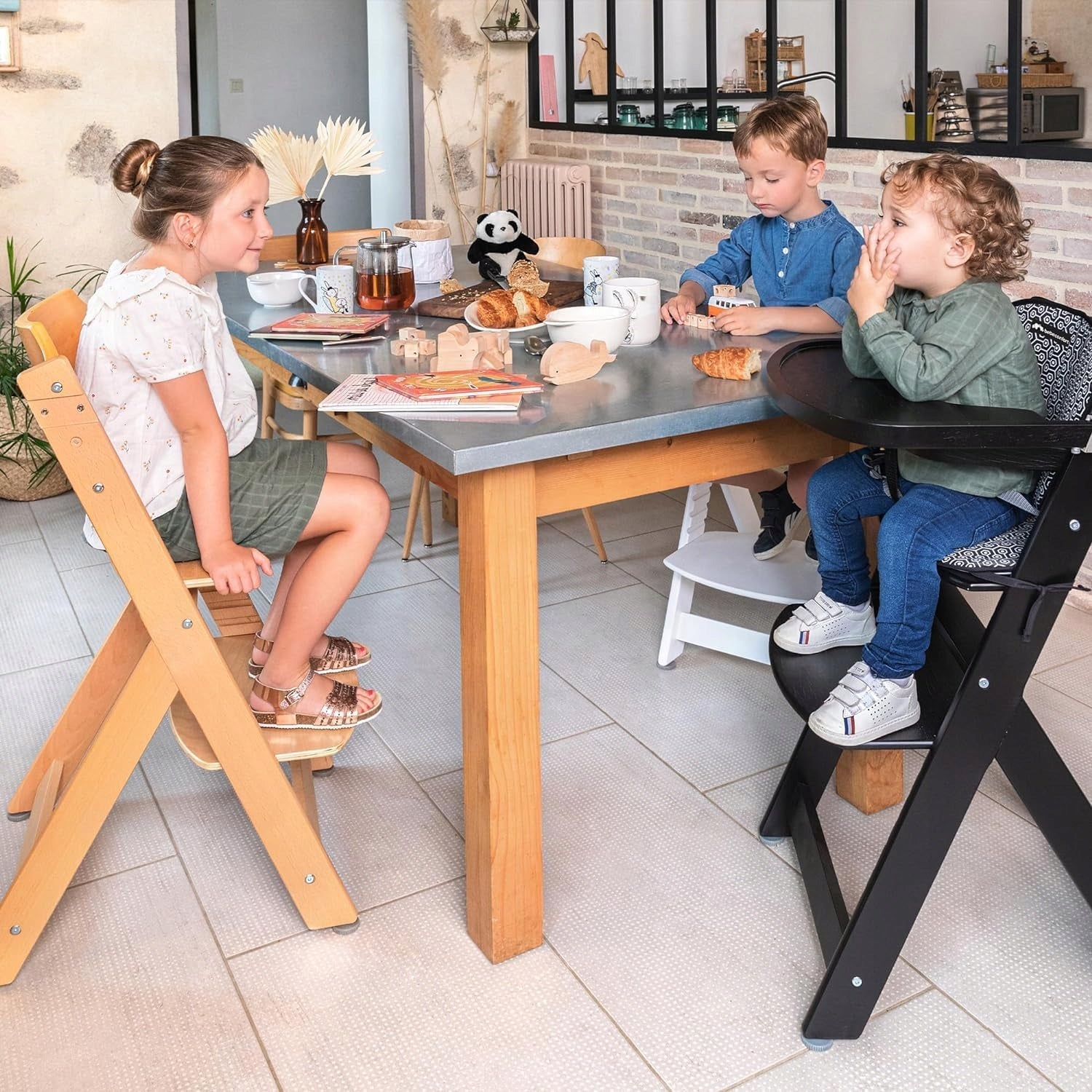 BABY HIGHCHAIR WOODEN ADJUSTABLE TRAY SAFE EAN (GTIN) 5905995908056