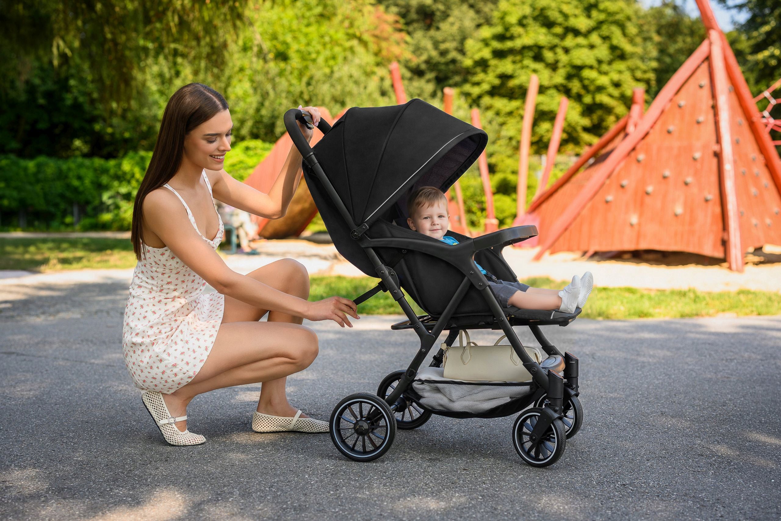 BABY STROLLER SIENA STROLLER UP TO 22 kg AUTOMATIC FOLDING RETRACTABLE HANDLE Brand Little Rider