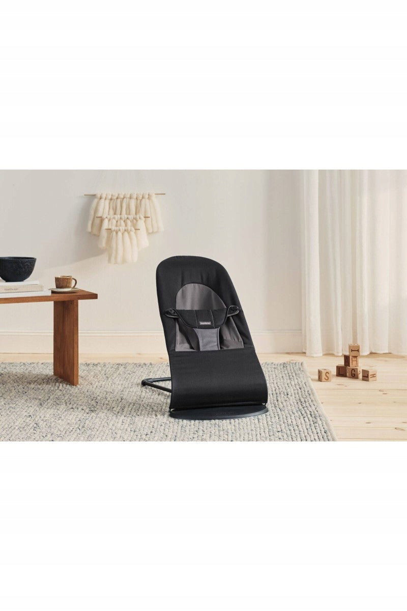 BABYBJORN - BALANCE SOFT COTTON lounger - Black / Dark Grey EAN (GTIN) 7317680050229