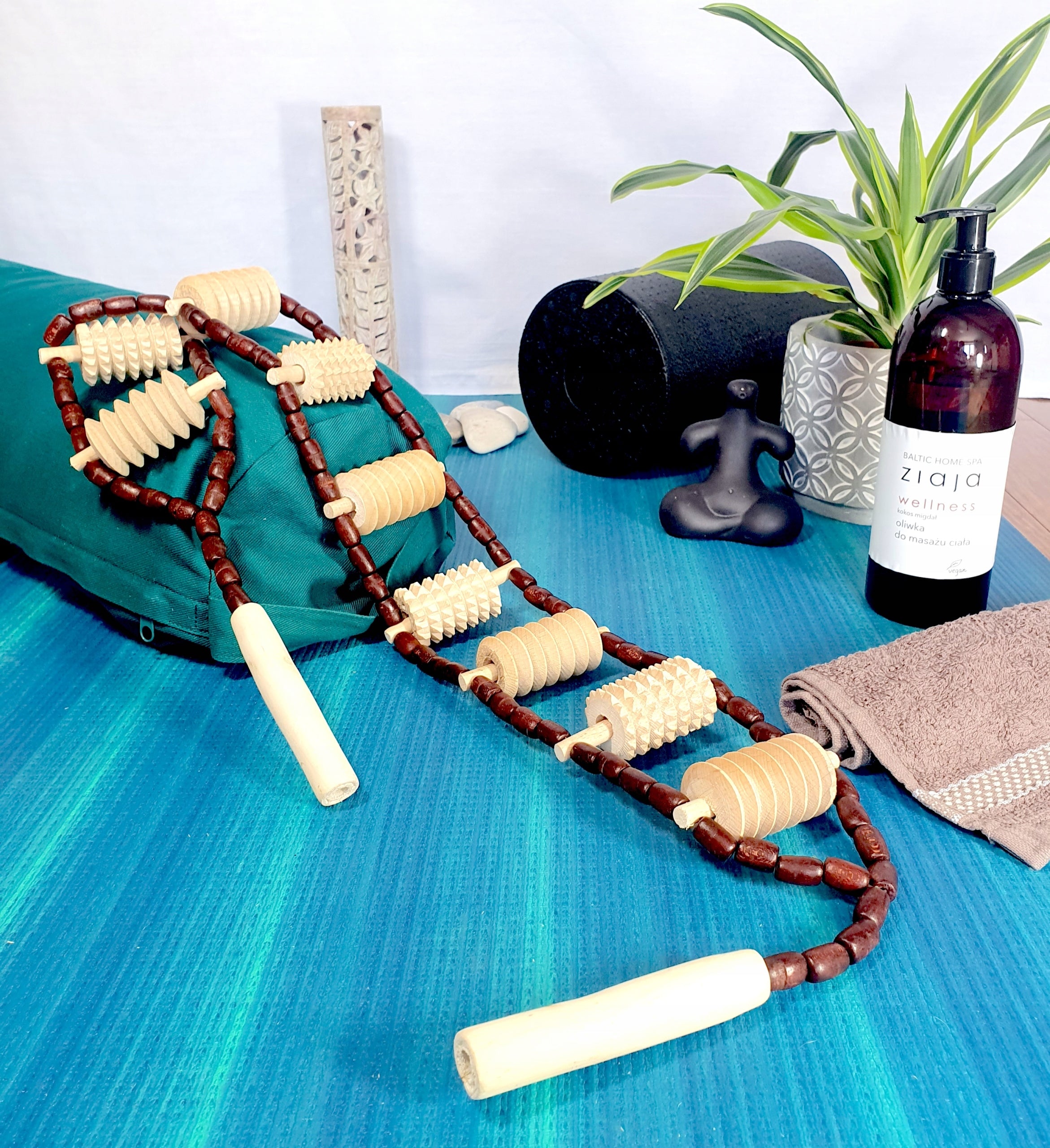 BACK MASSAGER WOODEN BODY FEET RELAXING ROLLER ECO rollers Color brown