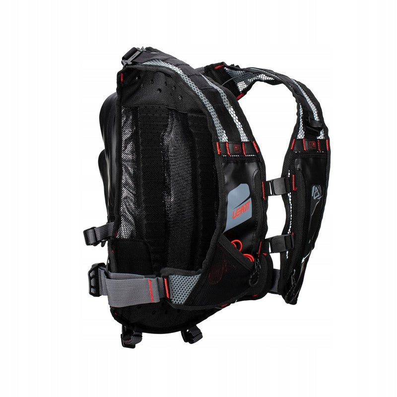 BACKPACK LEATT MOTO HYDRADRI WP 2.0 TITANIUM XS-XXL Manufacturer's catalog number 7023051700
