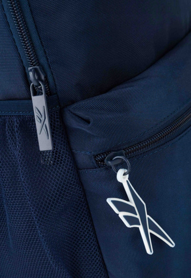 BACKPACK REEBOK NAVY BLUE with white school sports logo roomy and packable EAN (GTIN) 5905588771135